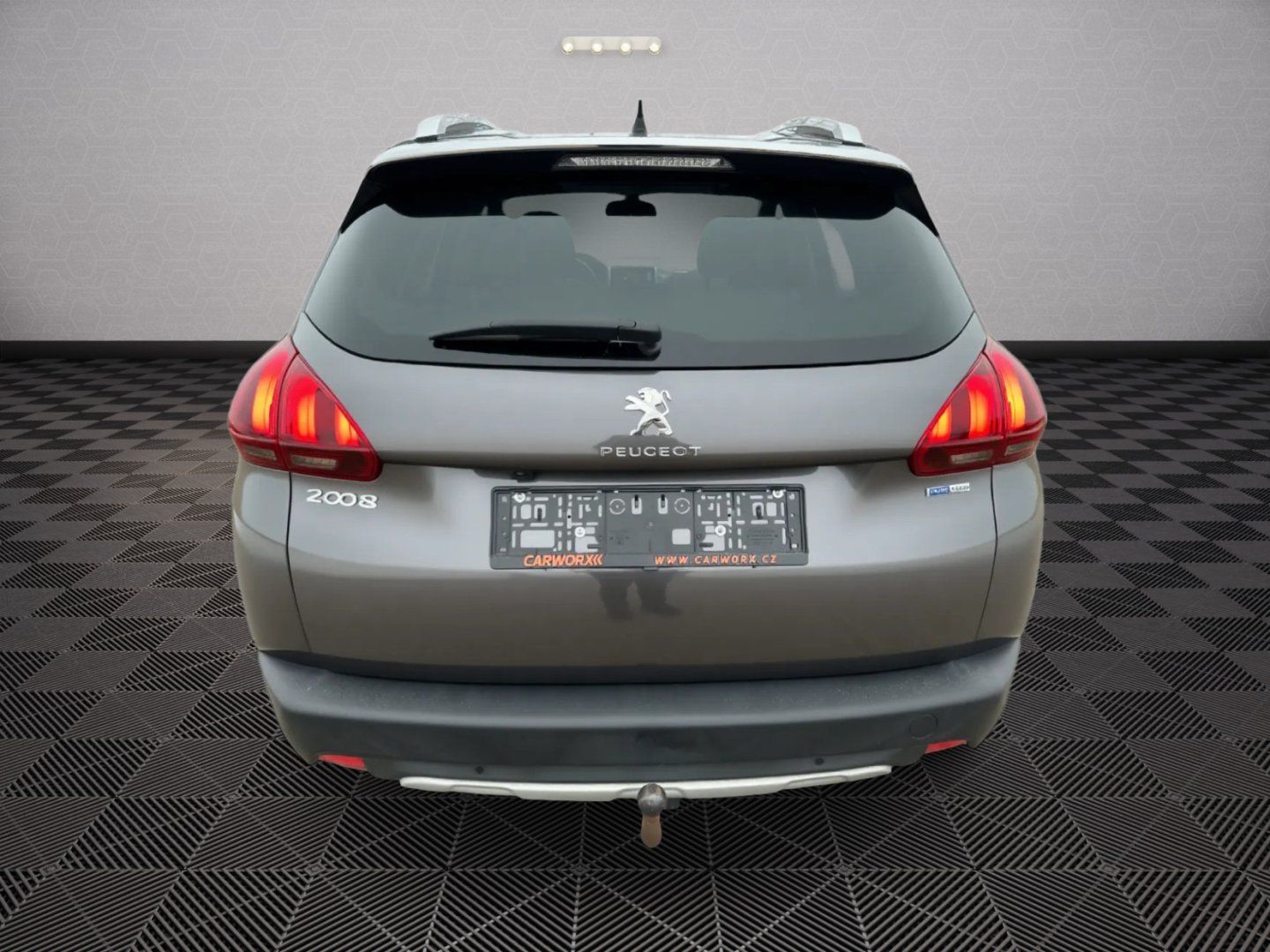 Peugeot 2008, 1.2 96kw Allure - fotka 6