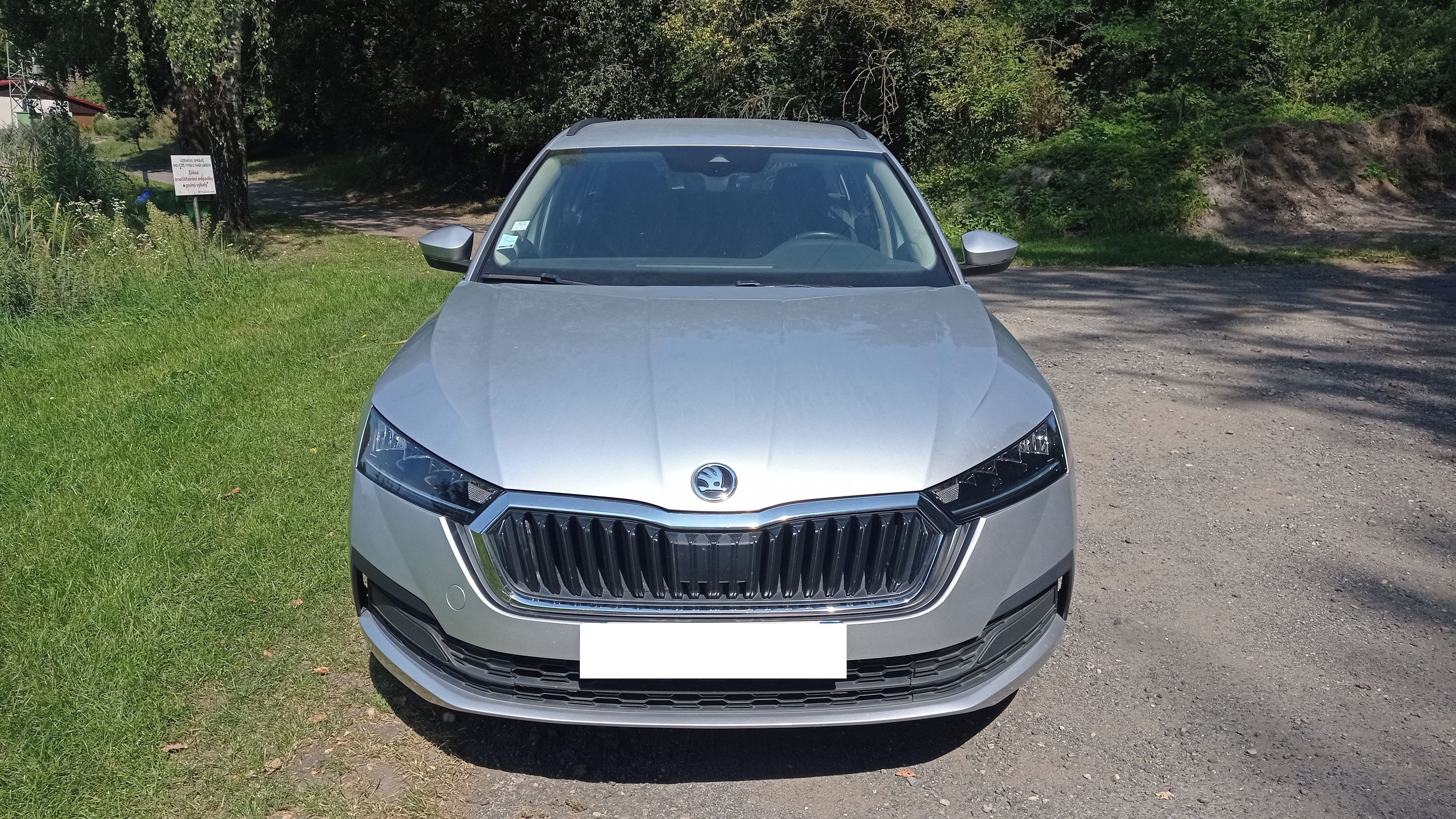 Škoda Octavia, 2,0 TDi Style 85KW Automat - fotka 3