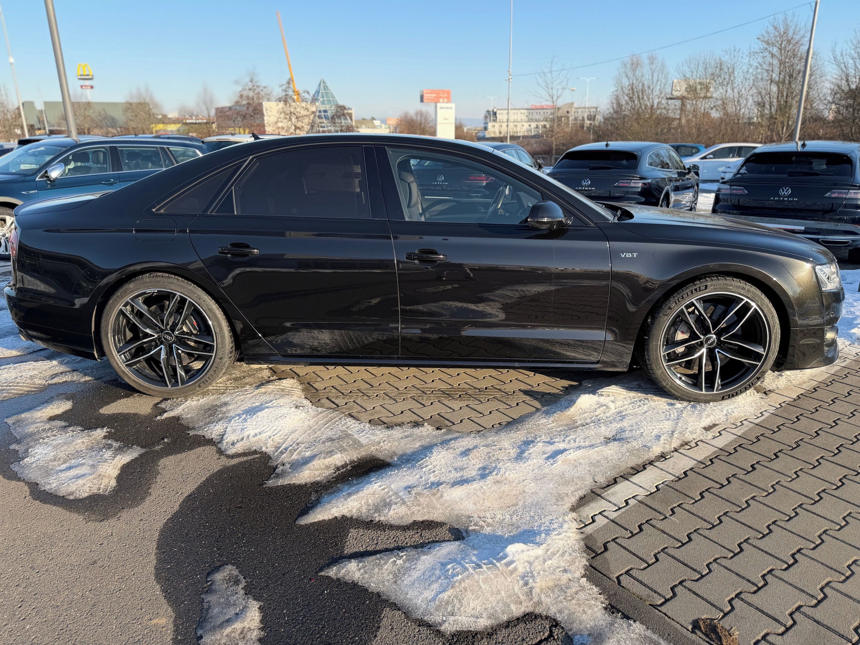 Audi S8, + 605PS max výbava po servisu - fotka 5