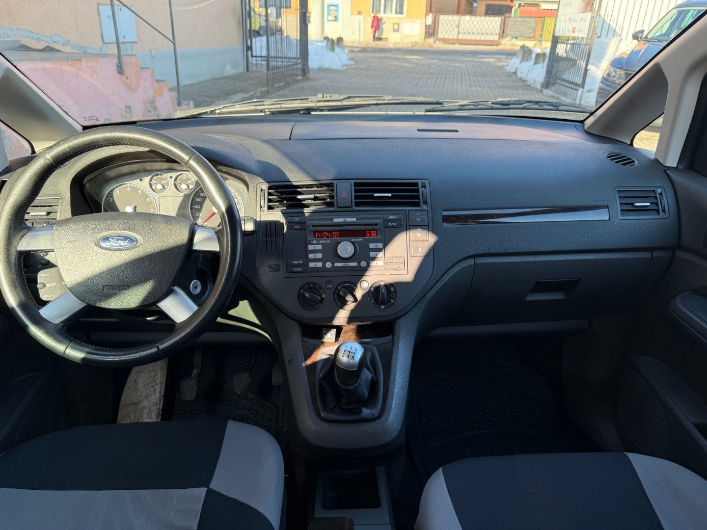 Ford C-MAX, 1.6 16V - LPG - Nová STK ! - fotka 6