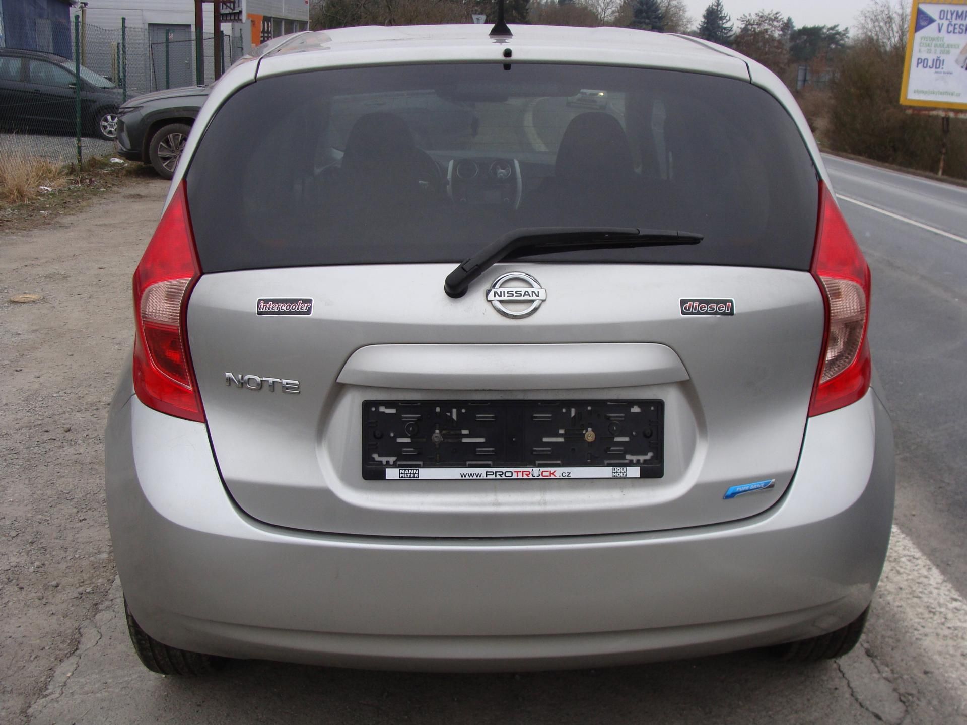 Nissan Note, 1.5 DCi, 66 kW, klimatizace - fotka 4