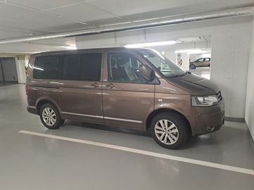 2.0TDI,7 míst,verze LIFE,2.maj