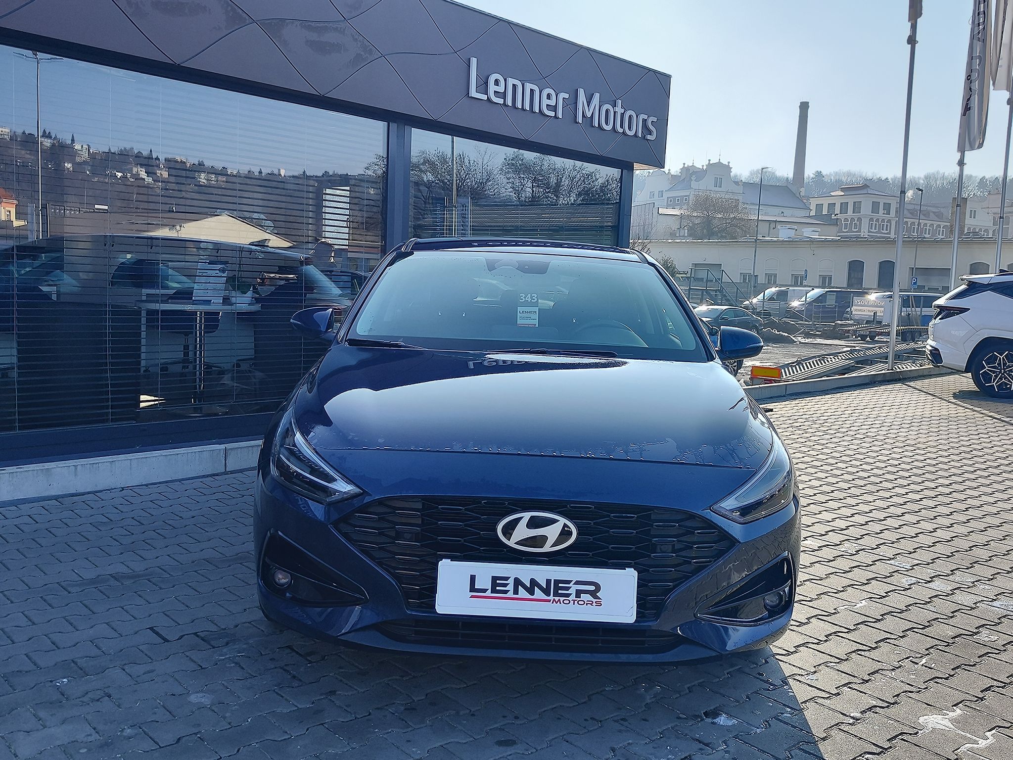 Hyundai i30, 1.5i/71kW Comfort 16 - fotka 2
