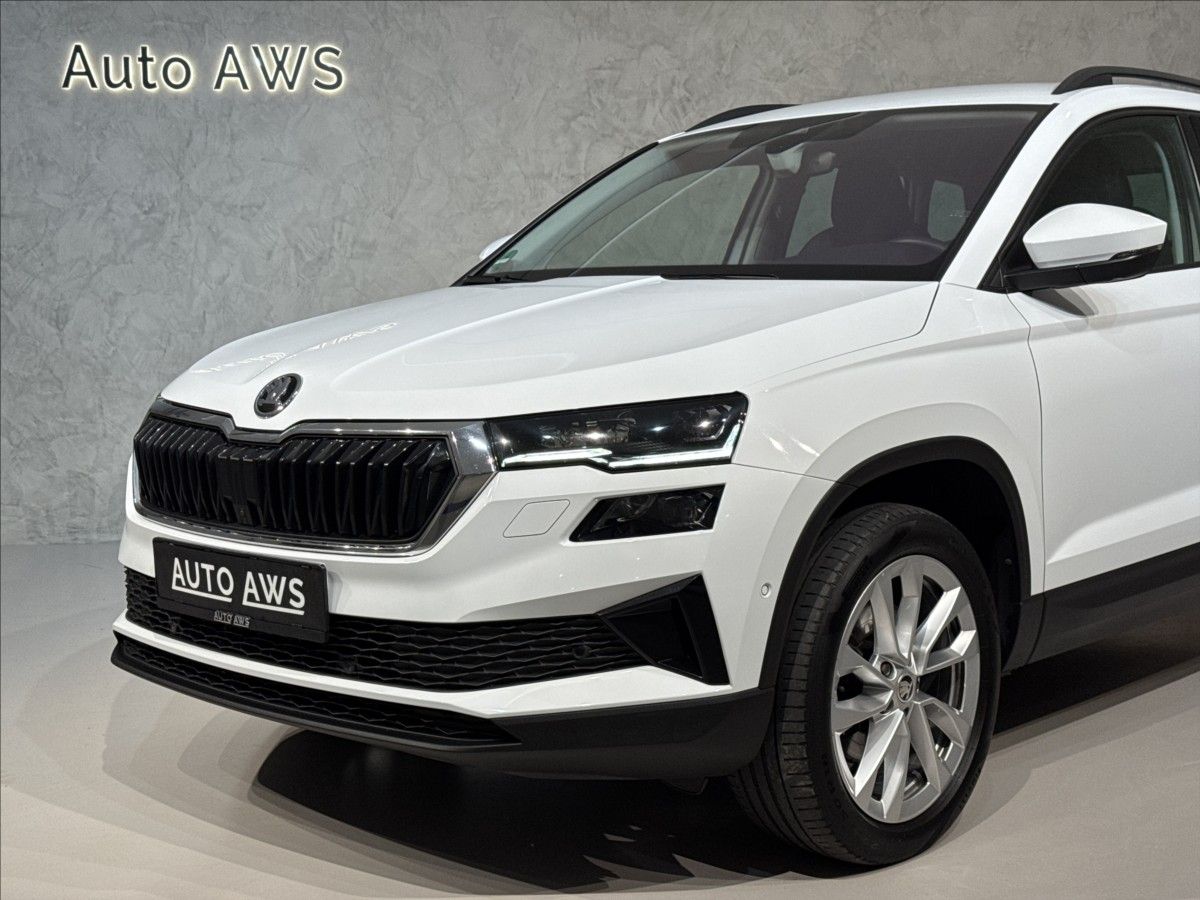 Škoda Karoq, 2,0 TDi  DSG 4x4 Style Virtual - fotka 4
