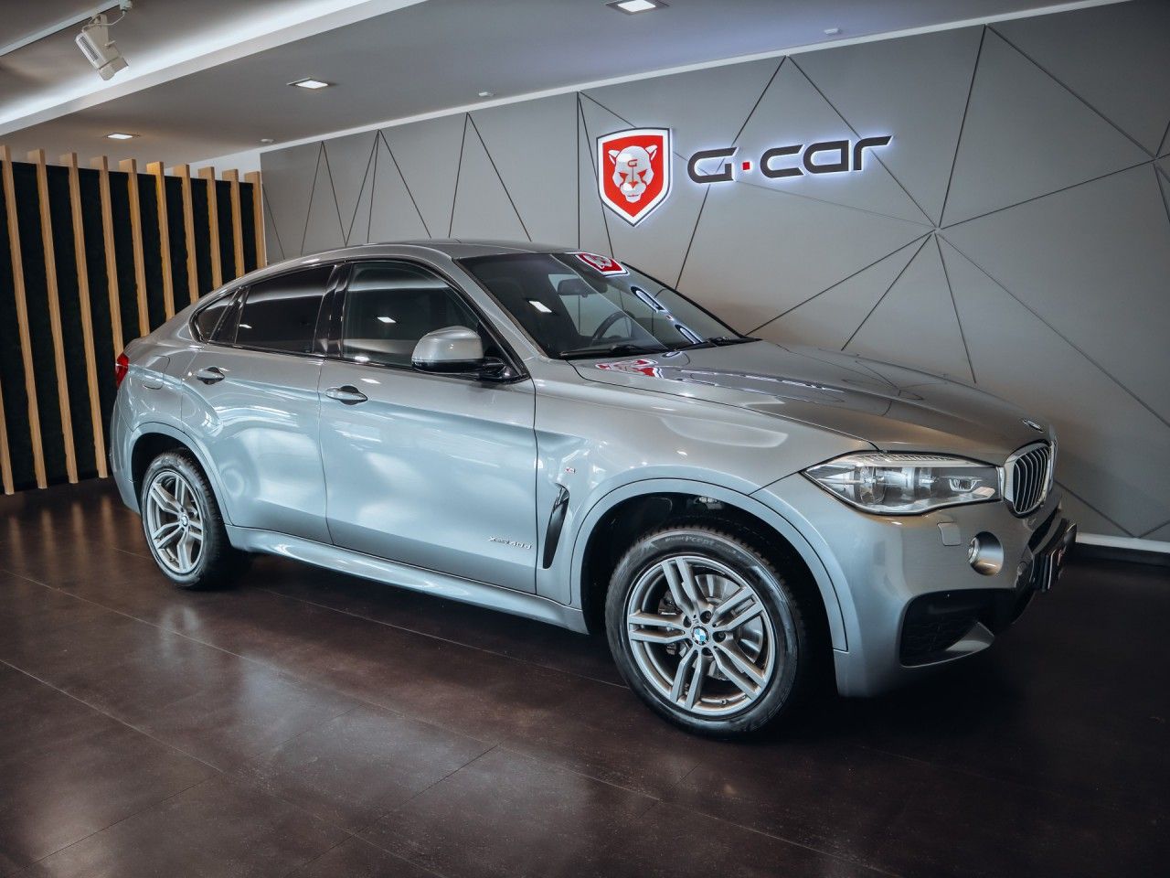 BMW X6, 40d xDrive 230kW M-Sport - fotka 3