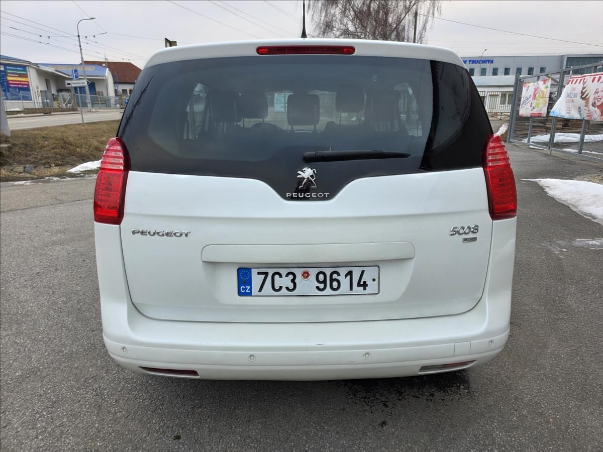 Peugeot 5008, 1,6 HDI 84KW 7.MÍST AUTOMAT  1 - fotka 5