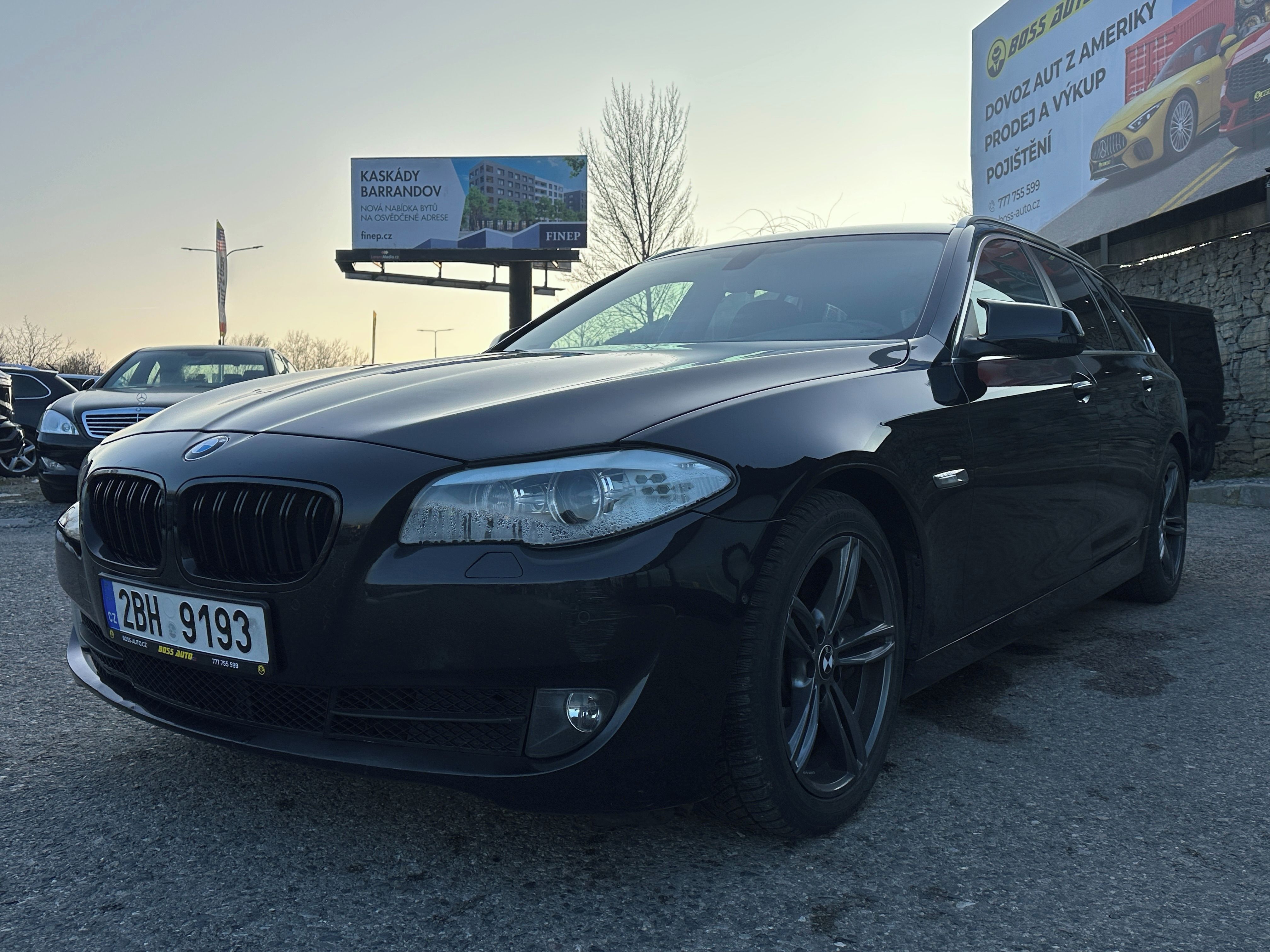 BMW Řada 5, BMW 535D xDrive 2013 - fotka 3
