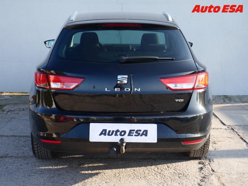 Seat Leon, 1.6TDi,AC,TZ,park.čidla - fotka 5