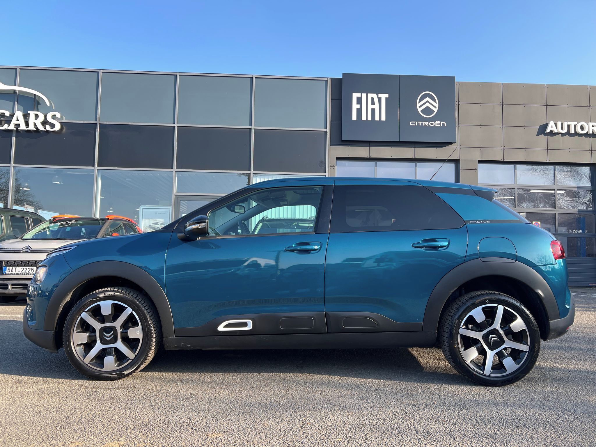 Citroën C4 Cactus, 1.2 130k SERVIS ZÁRUKA KAMERA - fotka 4