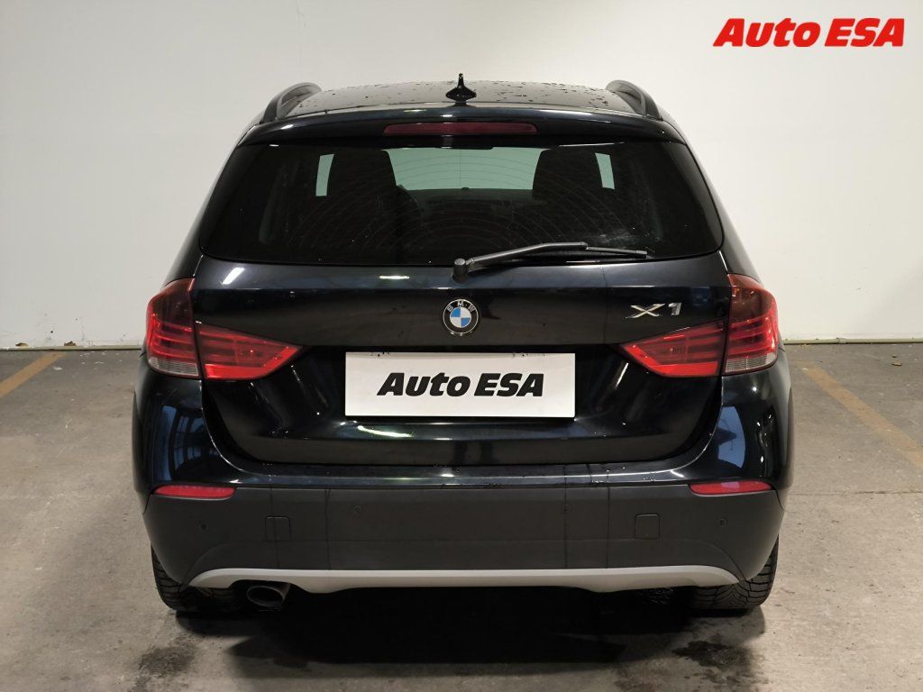 BMW X1, 2.0d xDrive20d,Navi,bixen - fotka 5