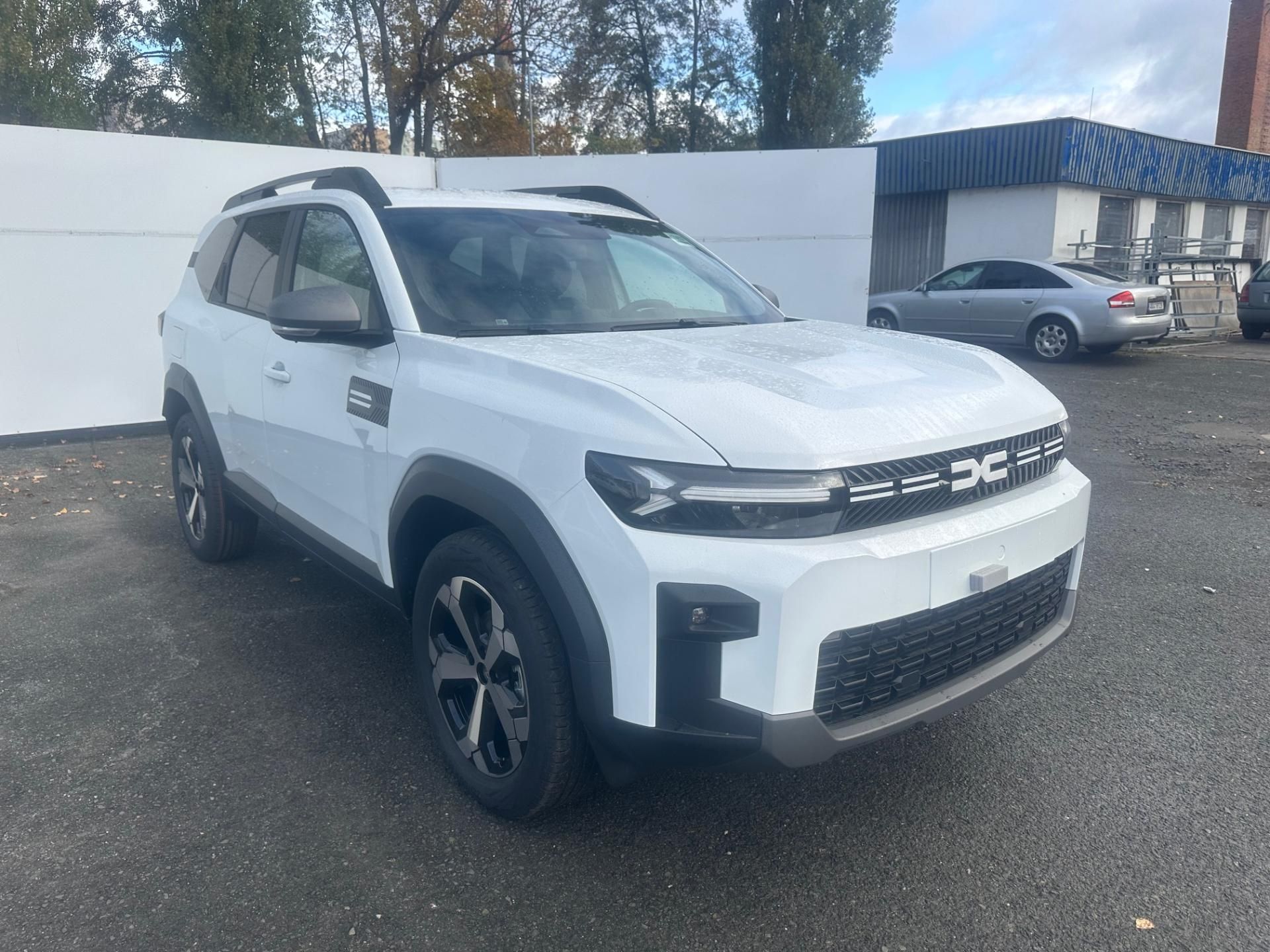 Dacia Bigster, Journey mild hybrid-G 140 - fotka 3