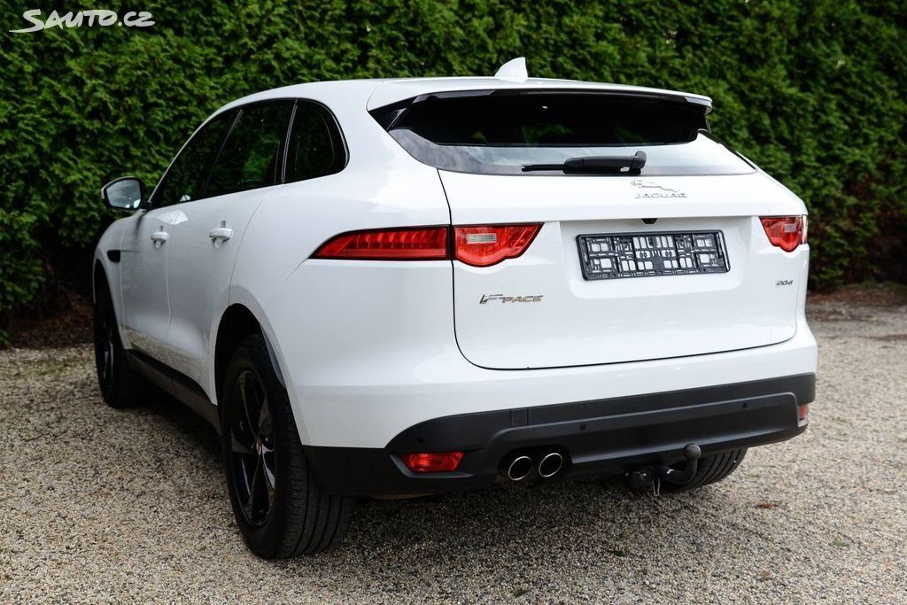 Jaguar F-Pace, 2.0D AWD DPH - fotka 5