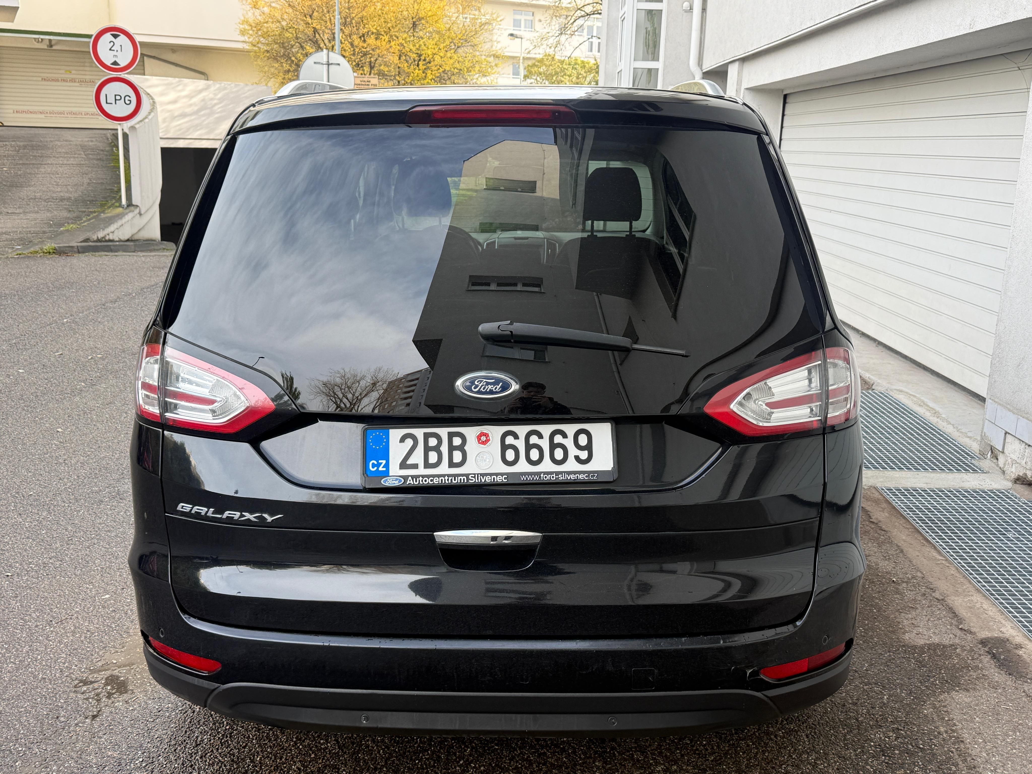 Ford Galaxy, 2.0TDCI 132Kw Aut 4x4 7míst - fotka 4