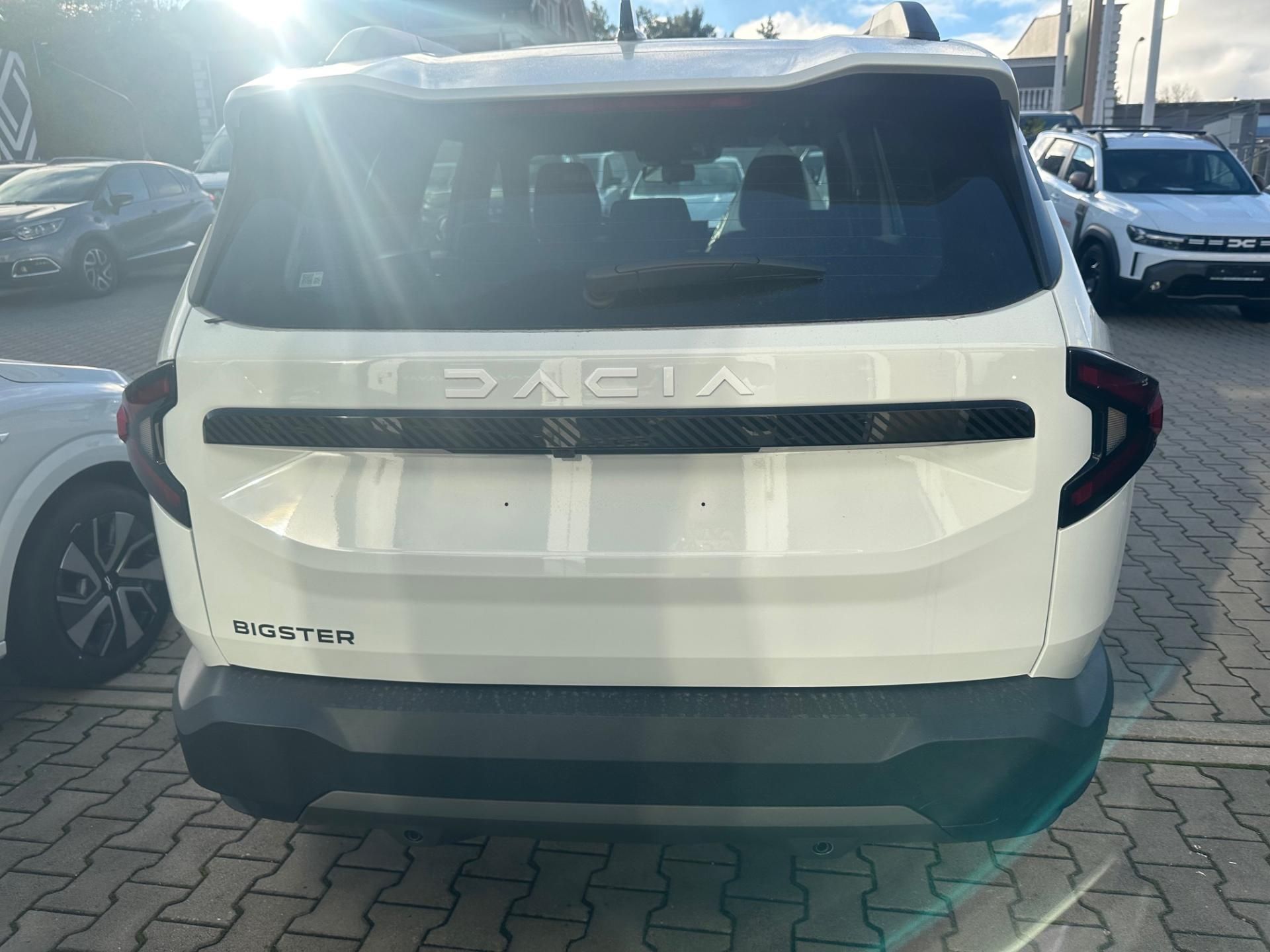 Dacia Bigster, Expression mild hybrid 140 - fotka 6