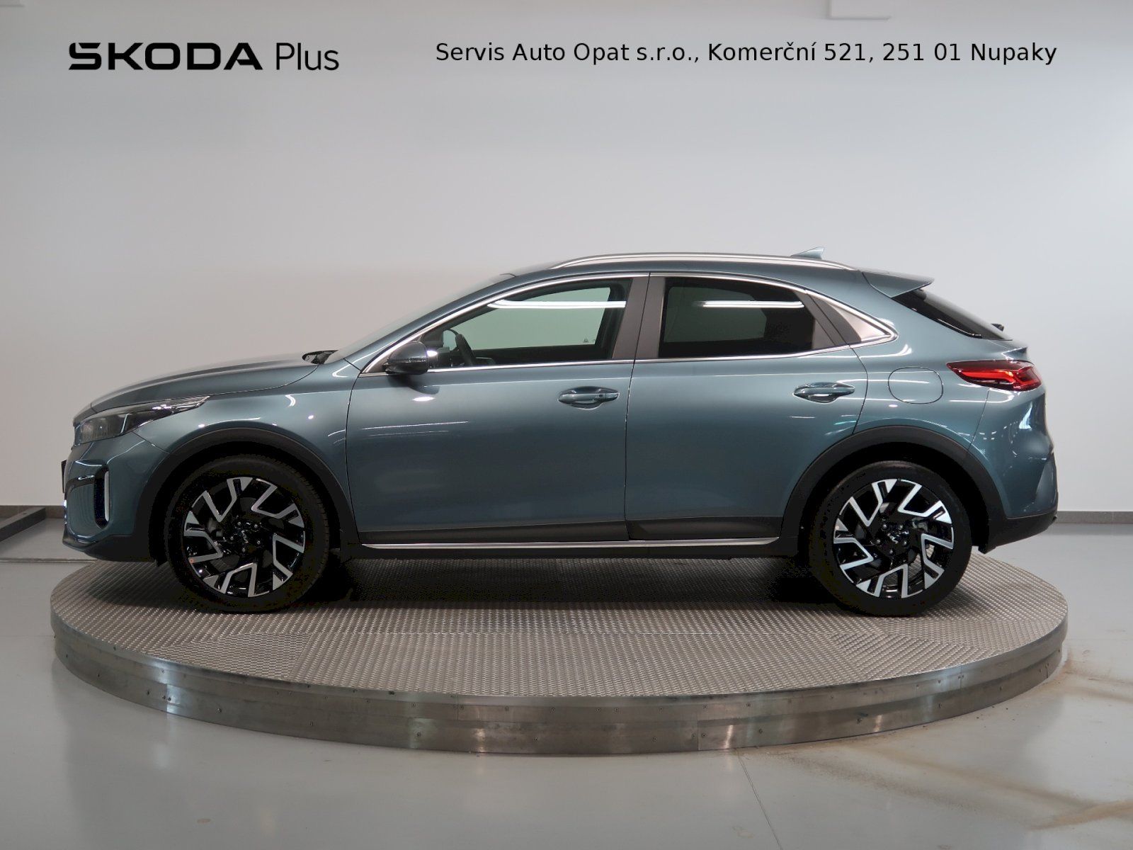 Kia XCee´d, TOP 1,5 T-GDi 103kW 7DCT - fotka 3