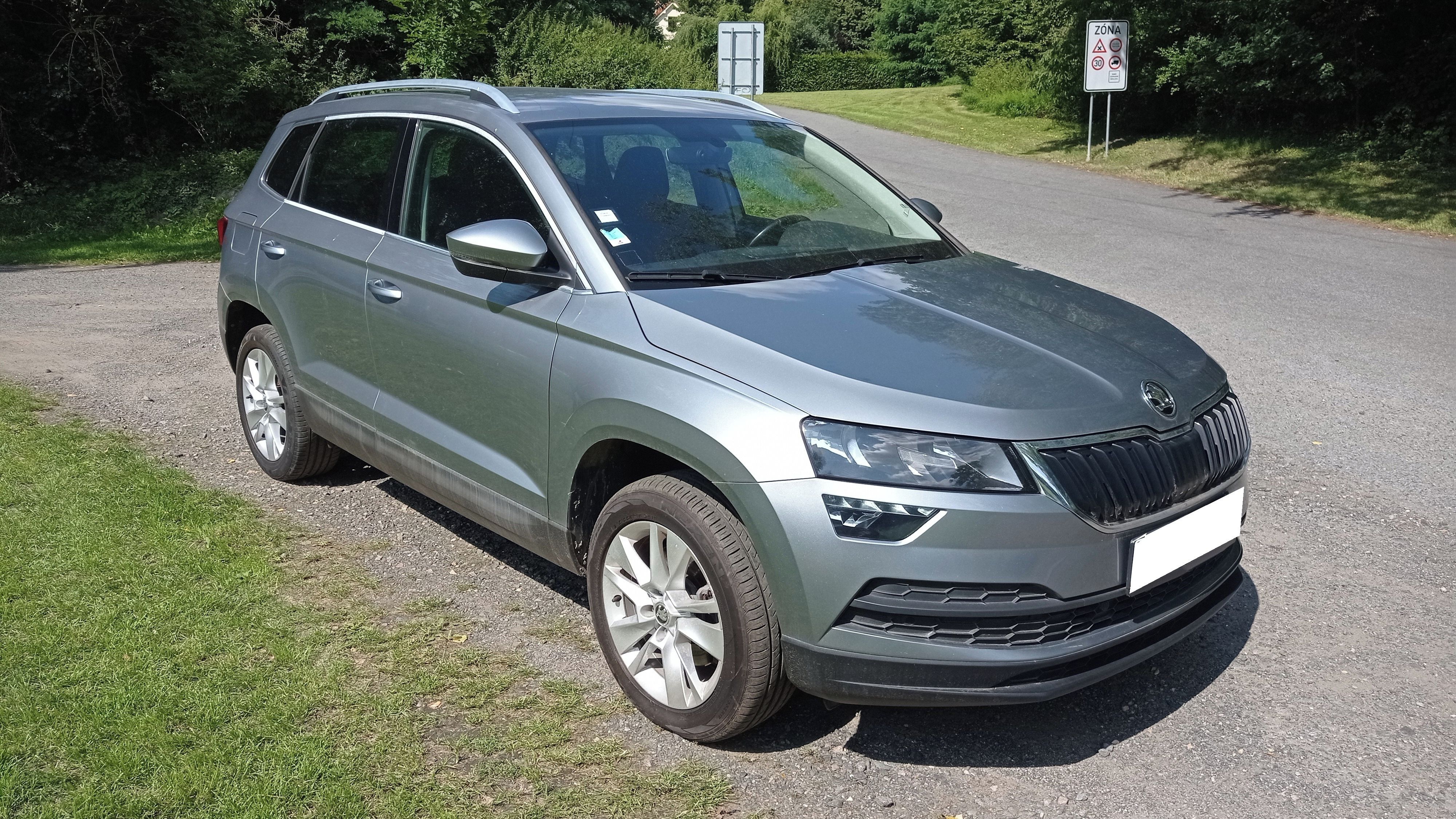 Škoda Karoq, 1,6 TDi 85KW Automat - fotka 4