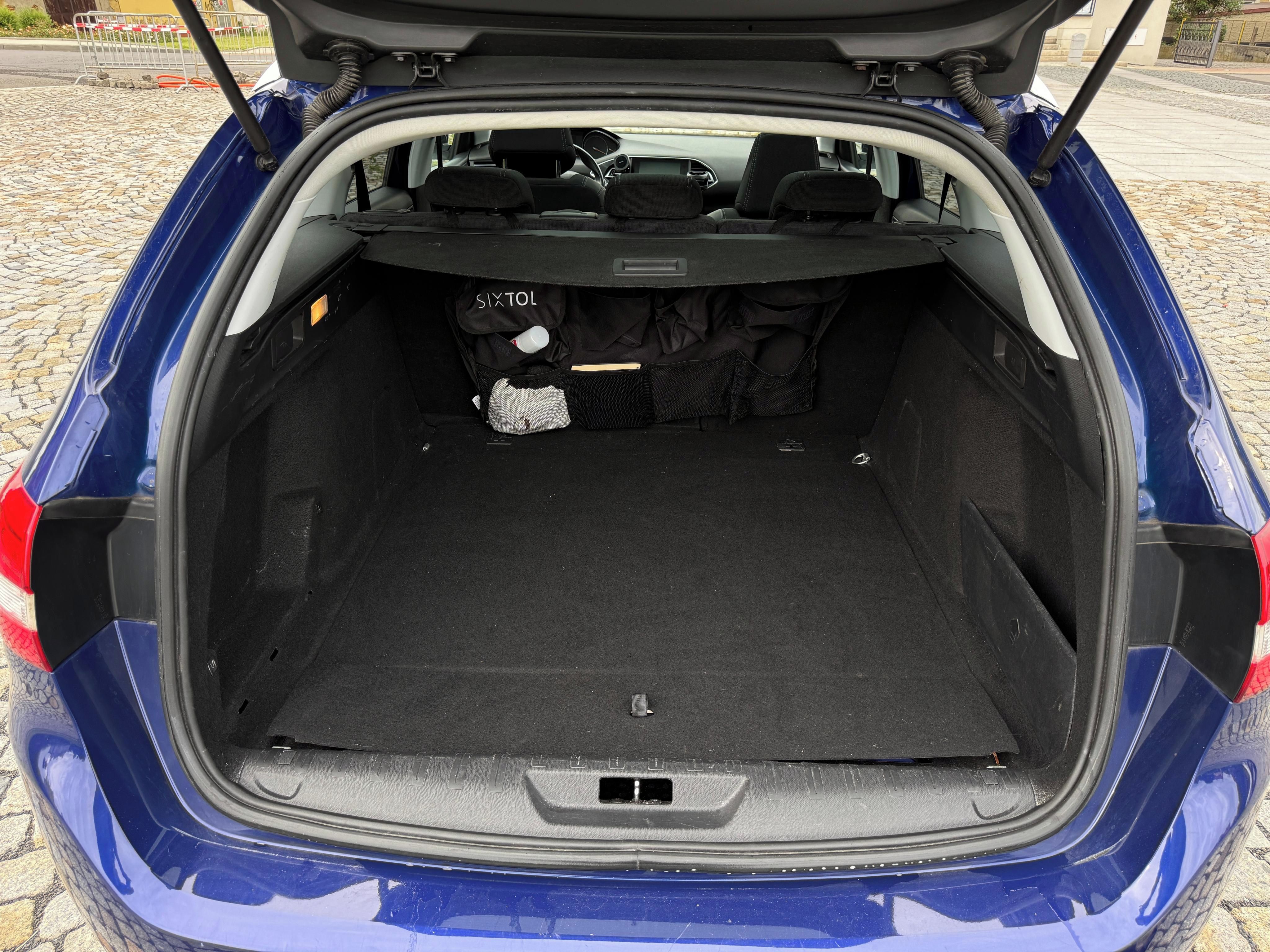Peugeot 308, Peugeot 308 Panorama - fotka 6