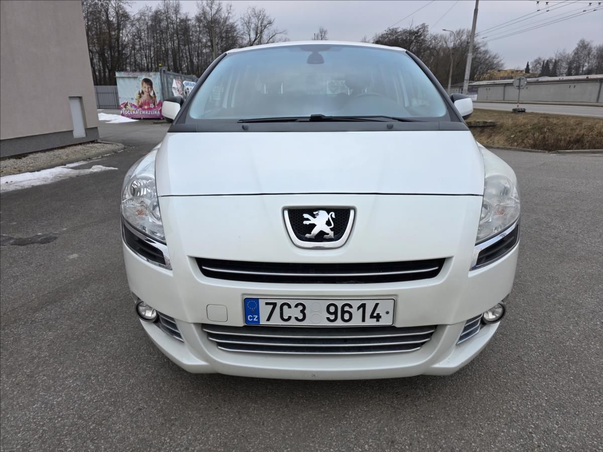 Peugeot 5008, 1,6 HDI 84KW 7.MÍST AUTOMAT  1 - fotka 2