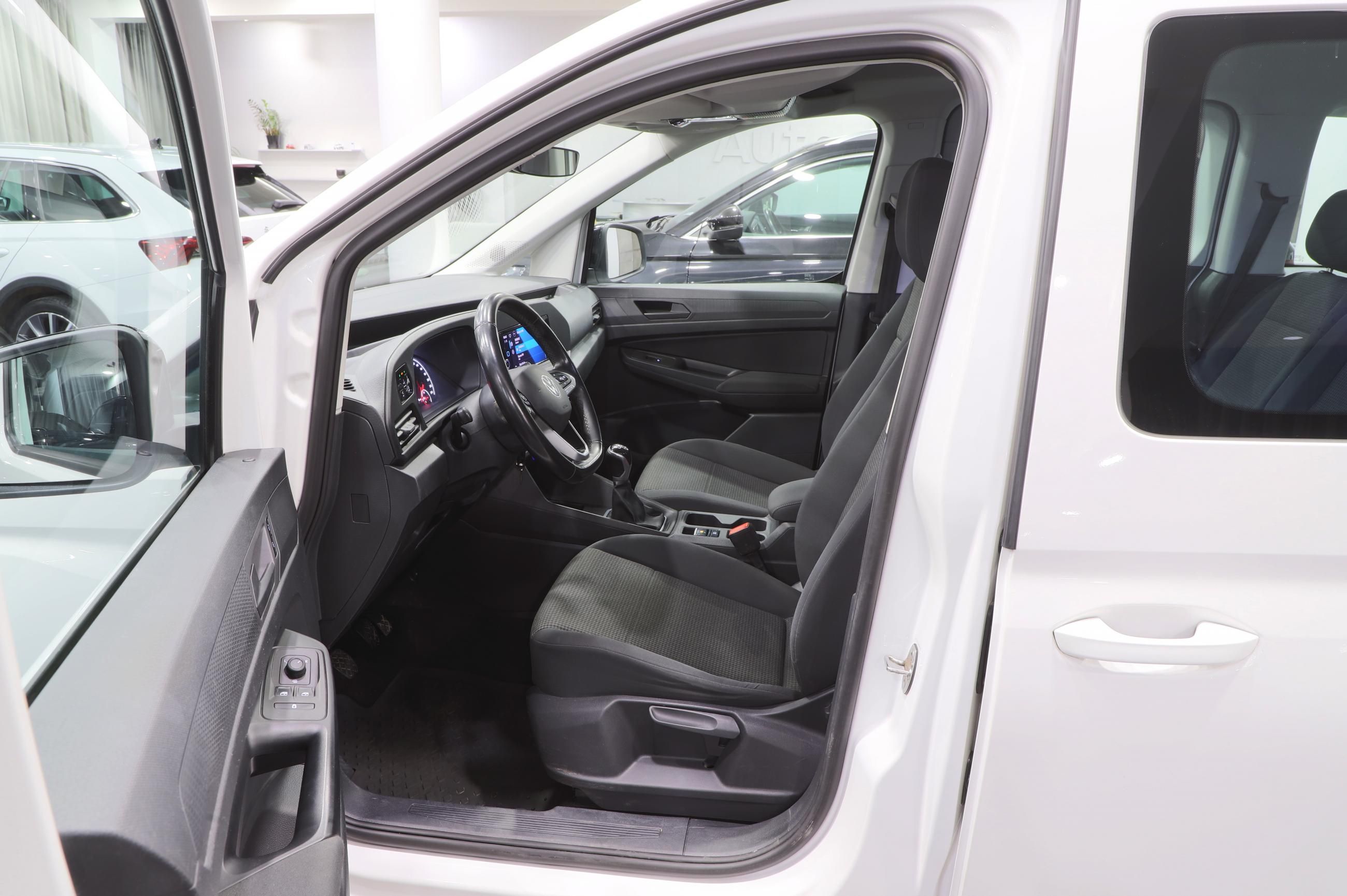 Volkswagen Caddy, 1.5TSI 84kW Manual 5-míst - fotka 5
