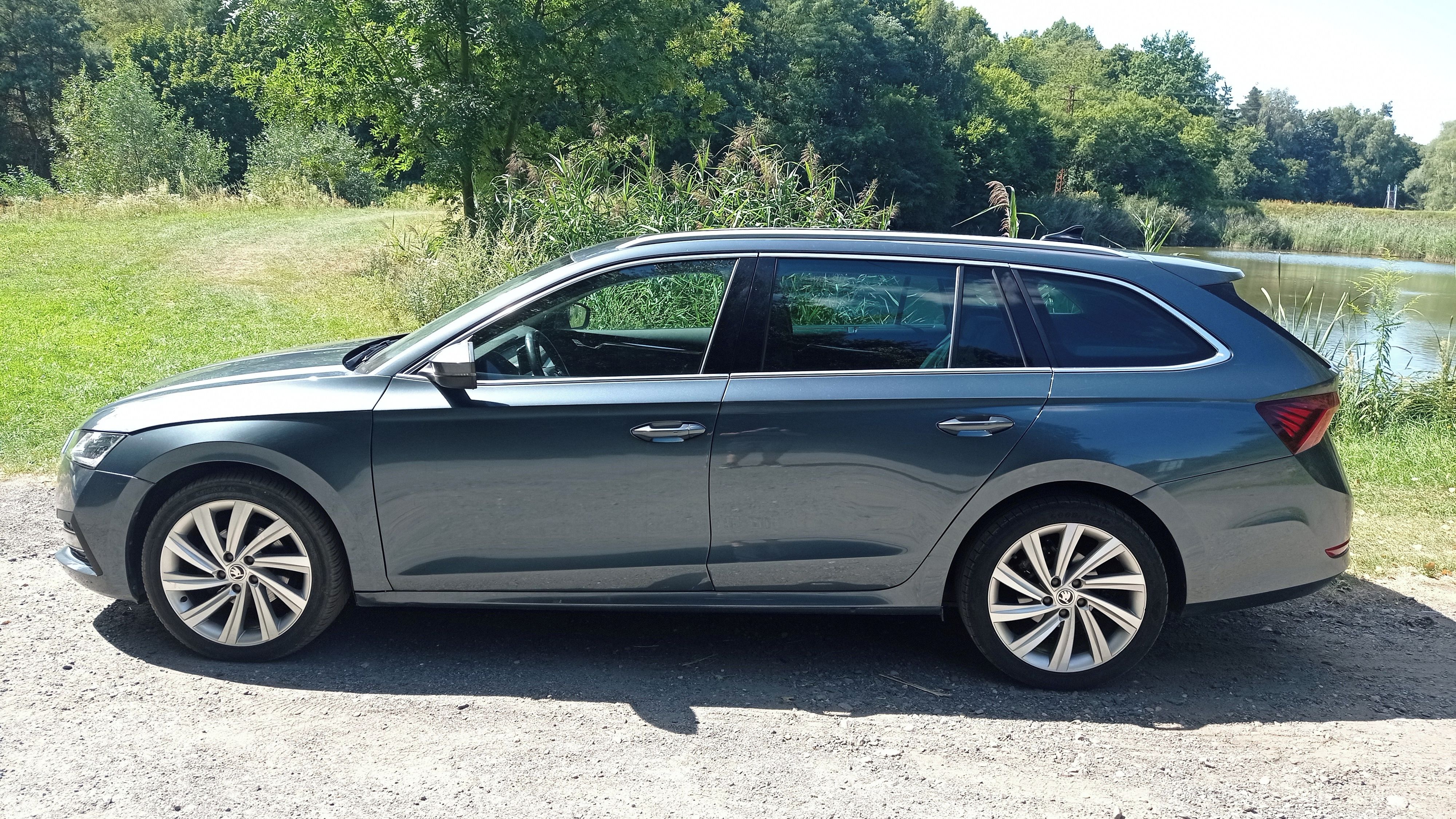 Škoda Octavia, 2,0TDi Style 110 KW Automat - fotka 2