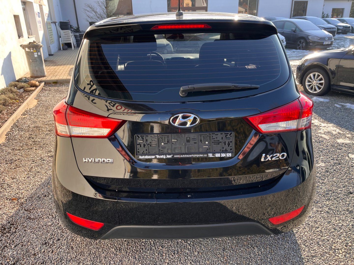 Hyundai ix20, 1.4 i 82 Tis. Km - fotka 3