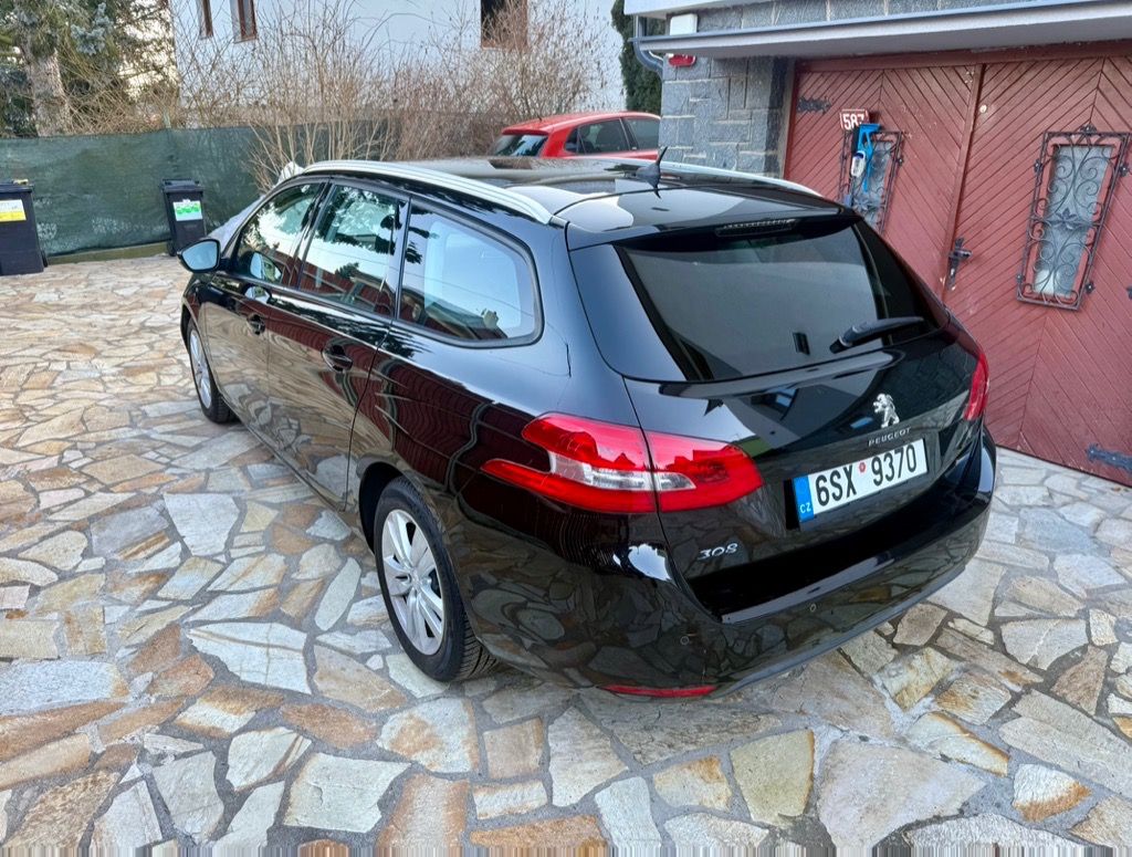 Peugeot 308, 2.0 HDI 110KW AUTOM. ROZVODY - fotka 6