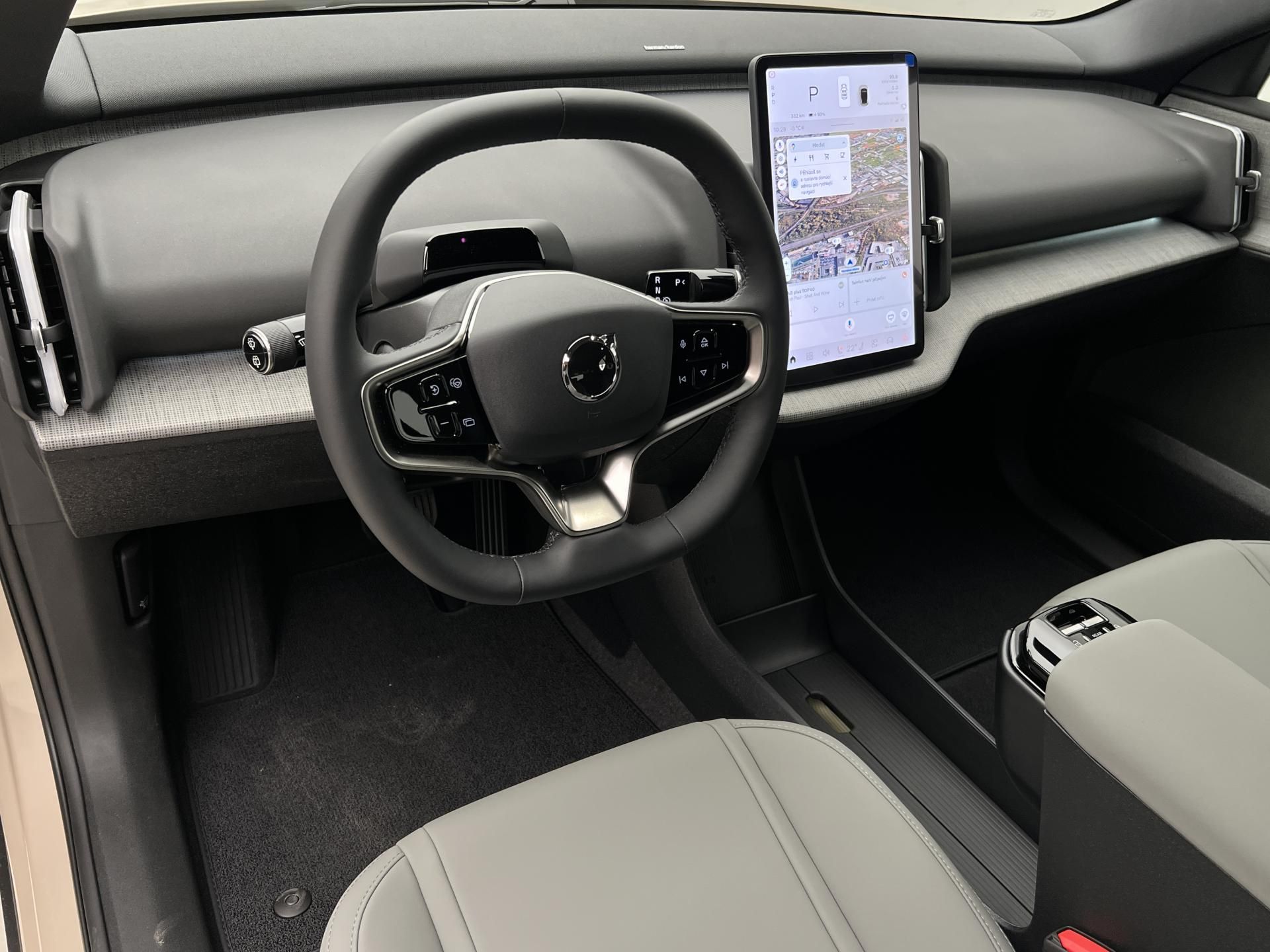 Volvo EX30, PURE ELECTRIC EXTENDED PLUS - fotka 4