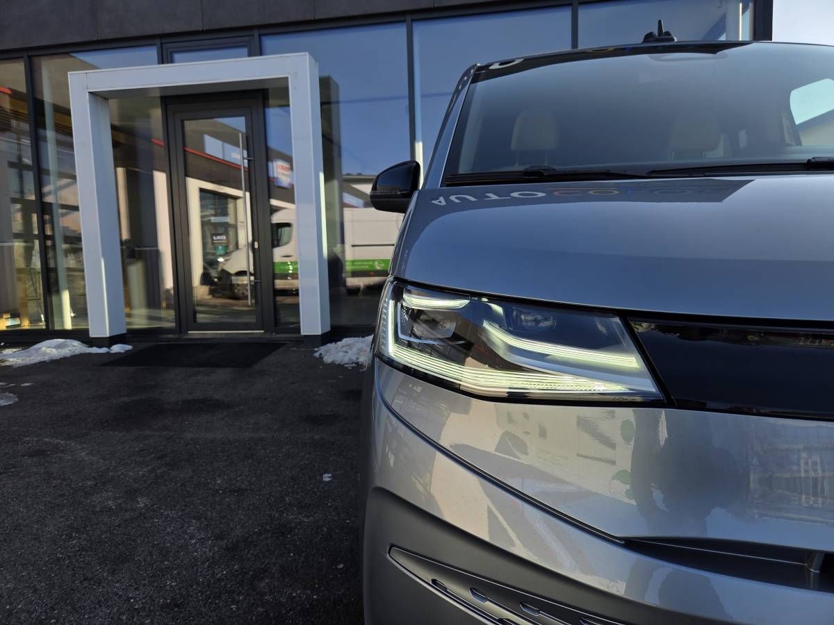 Volkswagen Multivan, 2.0 TDI  DSG BULLI - fotka 5