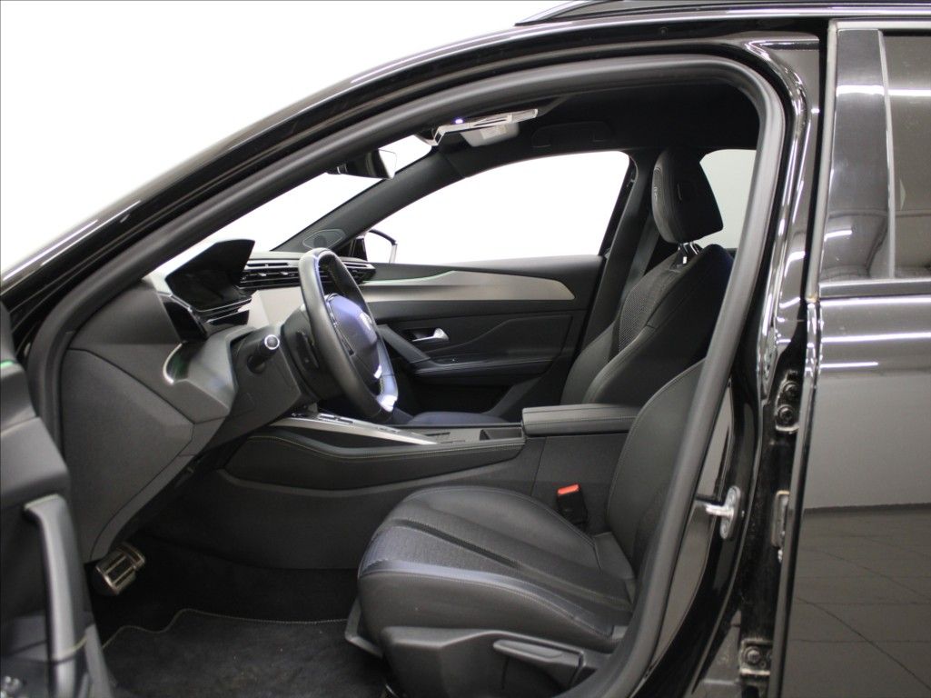 Peugeot 308, 1,2 PT 96kW AT GT Matrix 17tkm - fotka 6