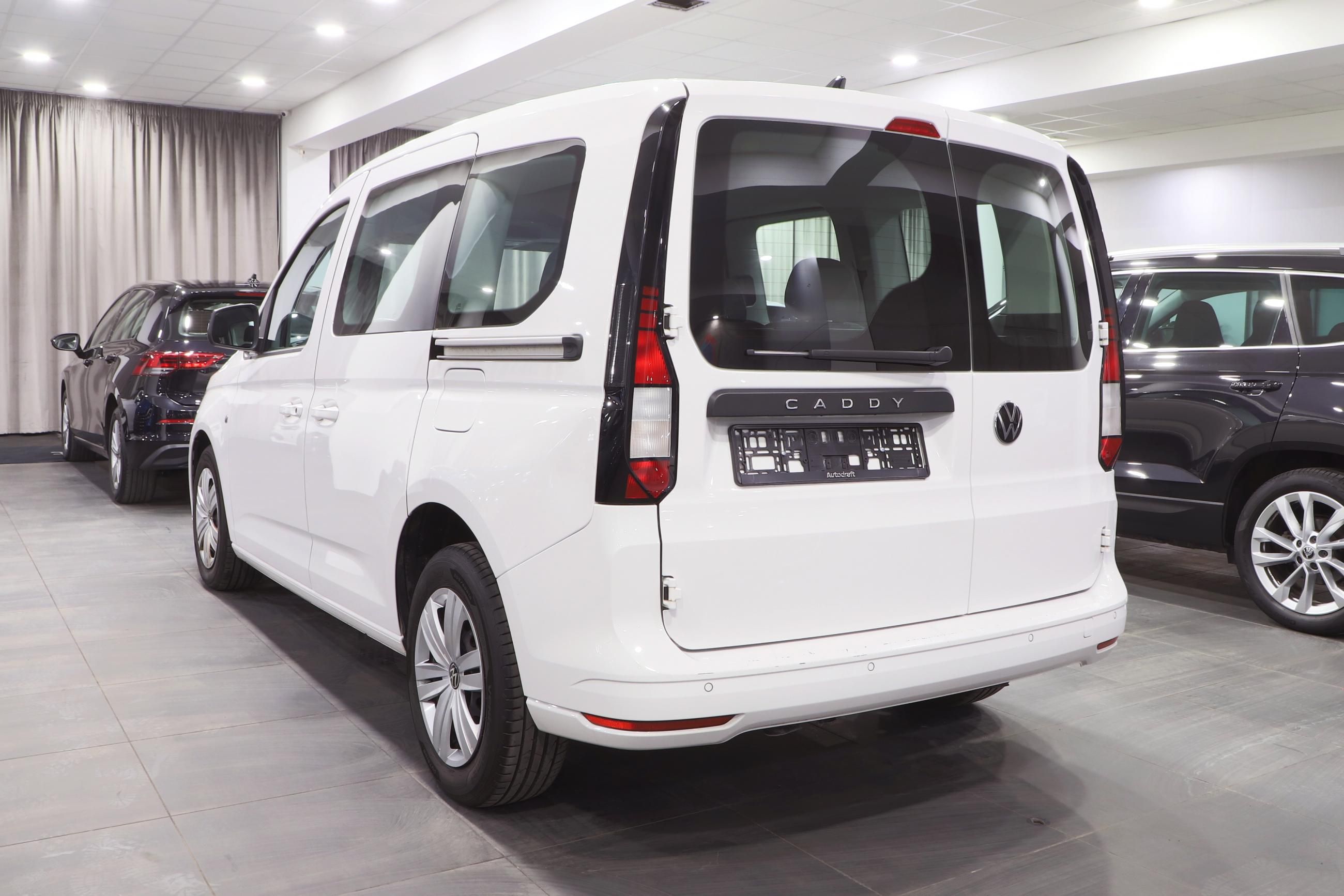 Volkswagen Caddy, 1.5TSI 84kW Manual 5-míst - fotka 4
