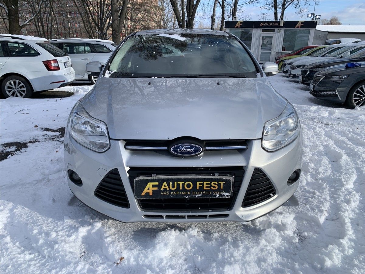 Ford Focus, 1,6 TDCI,ČR - fotka 2