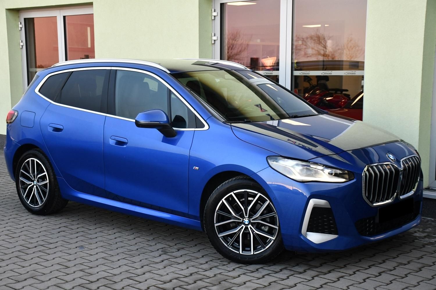 BMW Řada 2, 218d M-SPORT TAŽNÉ 1M 3LZÁRUKA - fotka 2