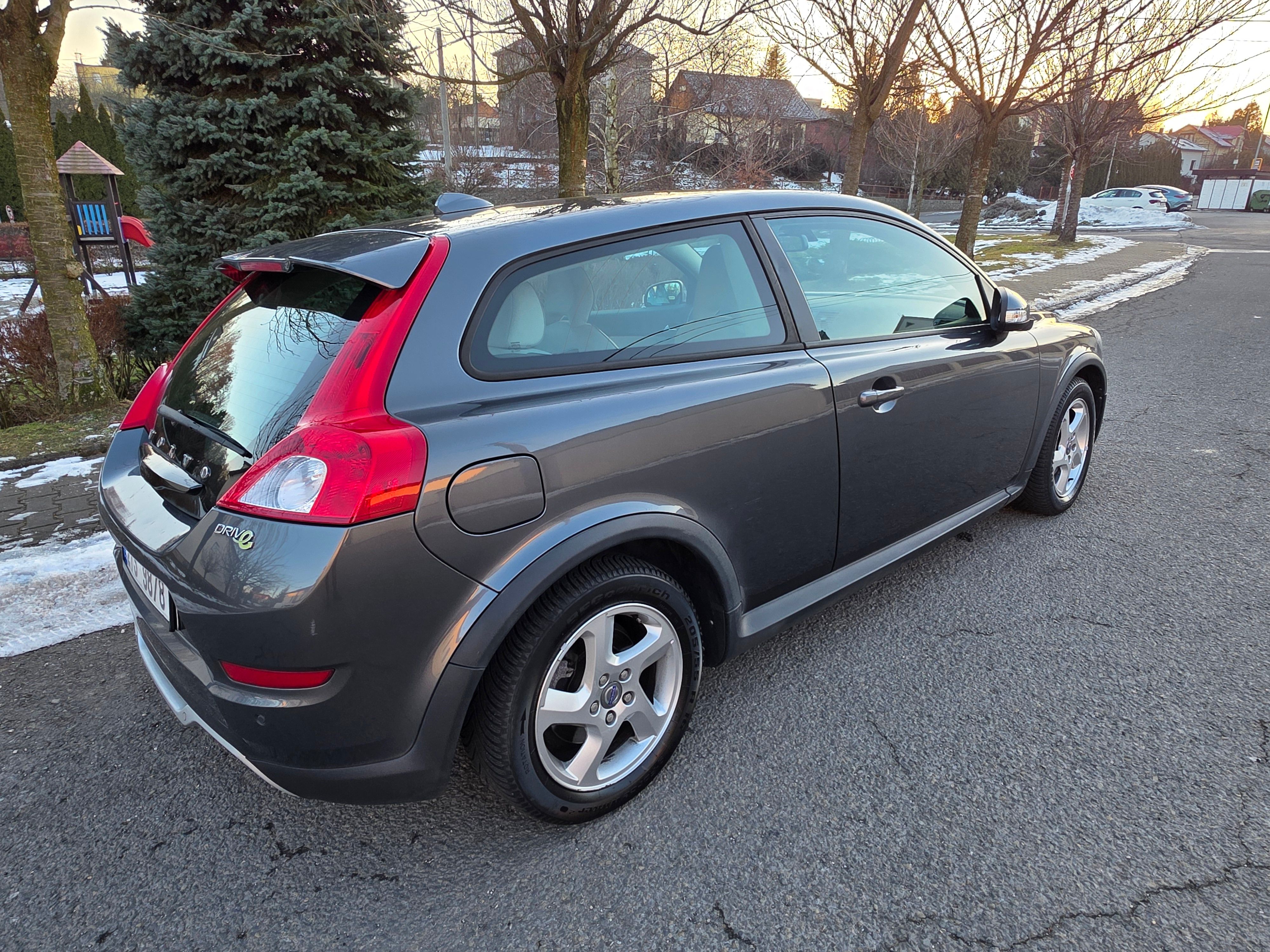 Volvo C30, 1.6 TDI - fotka 2