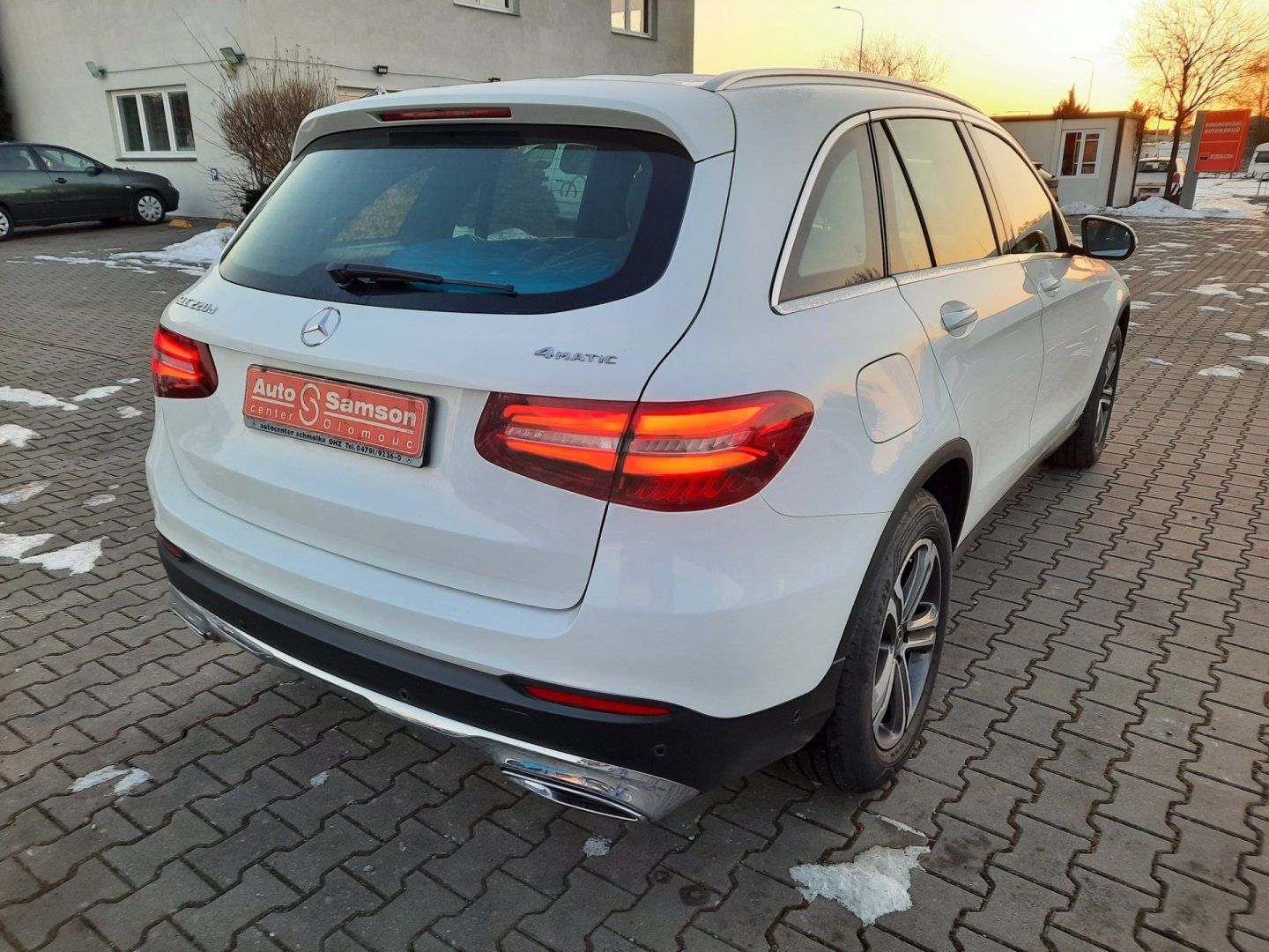 Mercedes-Benz GLC, 220 D *125kW* 4MATIC*PANO*TAŽ* - fotka 6