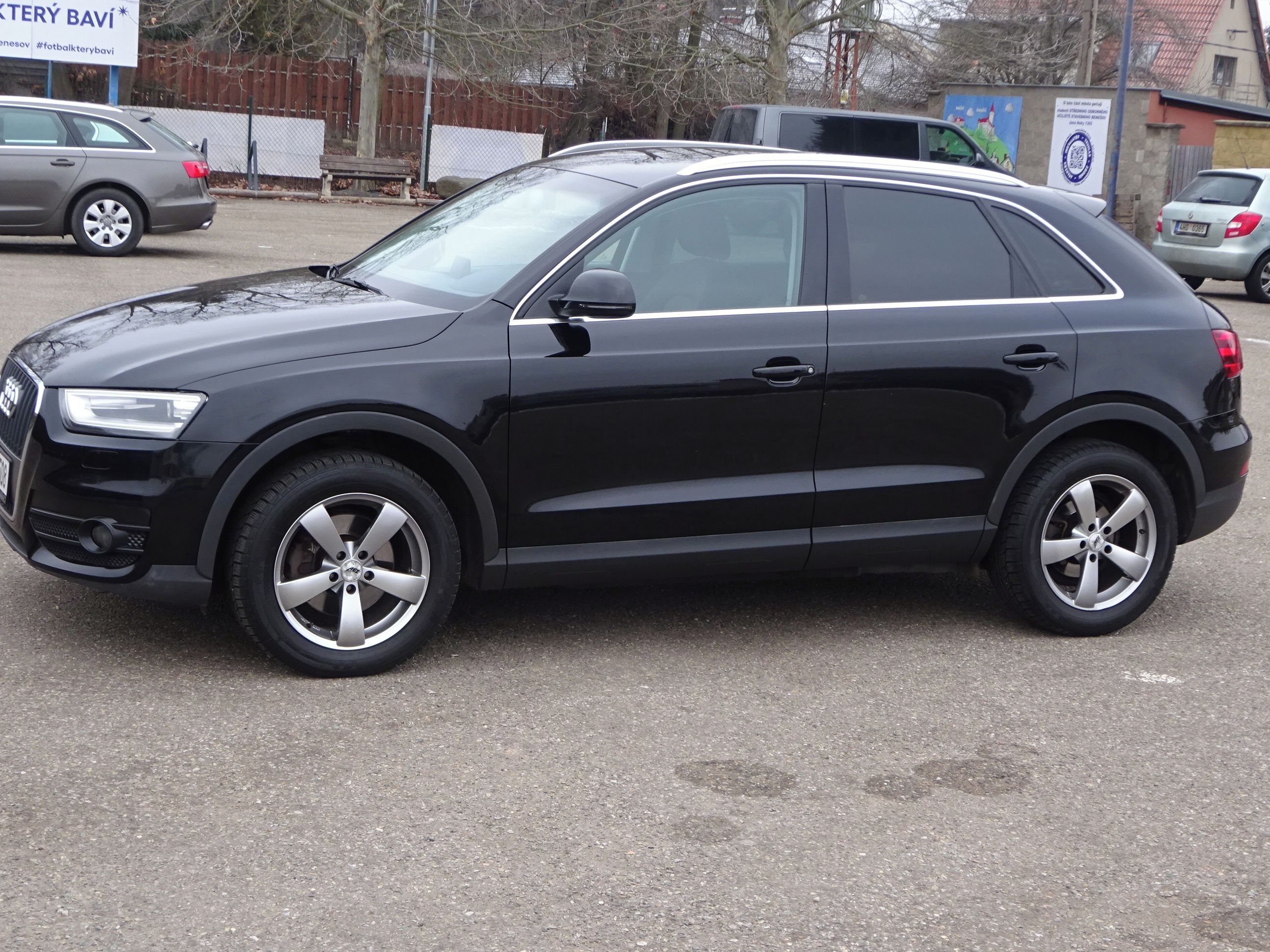 Audi Q3, 2.0 TDI (103 KW) KOUPENO V ČR - fotka 3