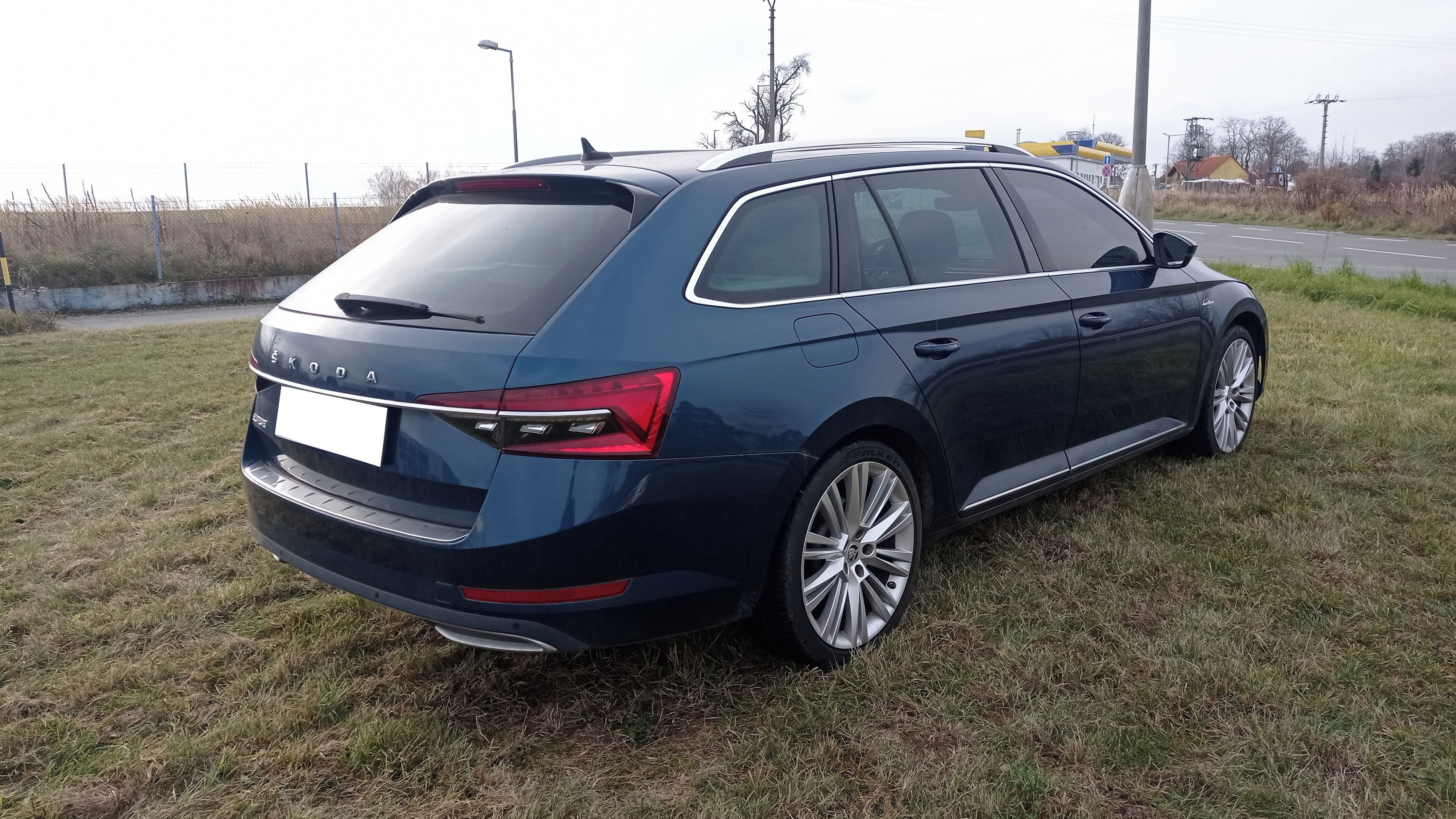 Škoda Superb, 2.0 TDI 147kW L&K Combi DSG - fotka 6