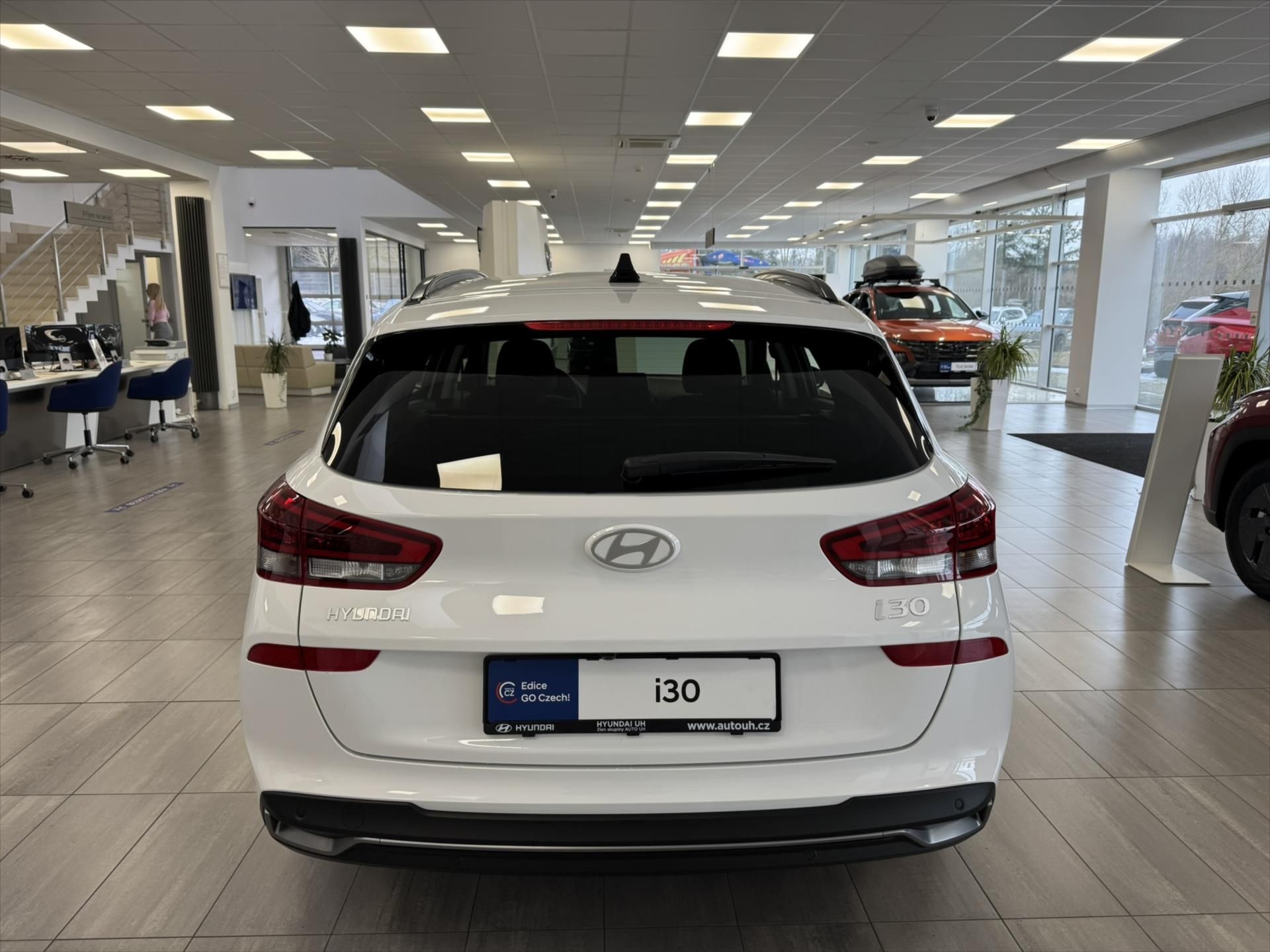 Hyundai i30, 1,6 T-GDI DCT GO CZECH - fotka 5