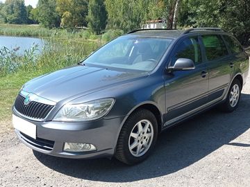 1,2 TSi 77KW Klima, Serviska