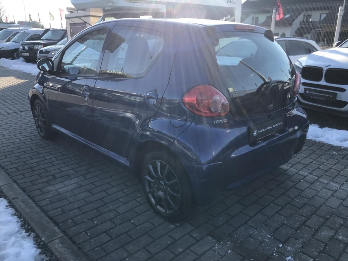 Toyota Aygo, 1,0 - fotka 5