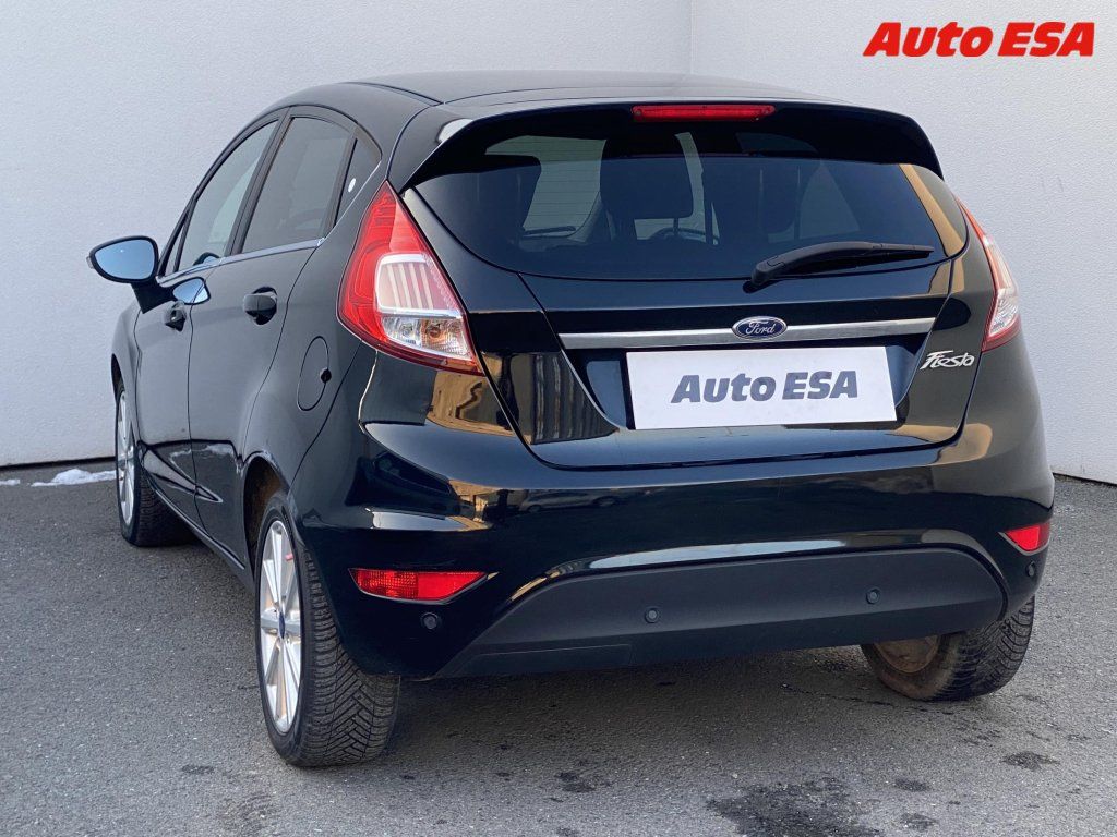 Ford Fiesta, 1.5 TDCi,Titanium,navi - fotka 6