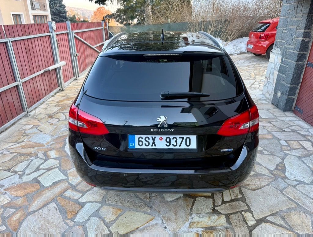 Peugeot 308, 2.0 HDI 110KW AUTOM. ROZVODY - fotka 5