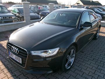 3.0 TDI KLIMA NAVI STK