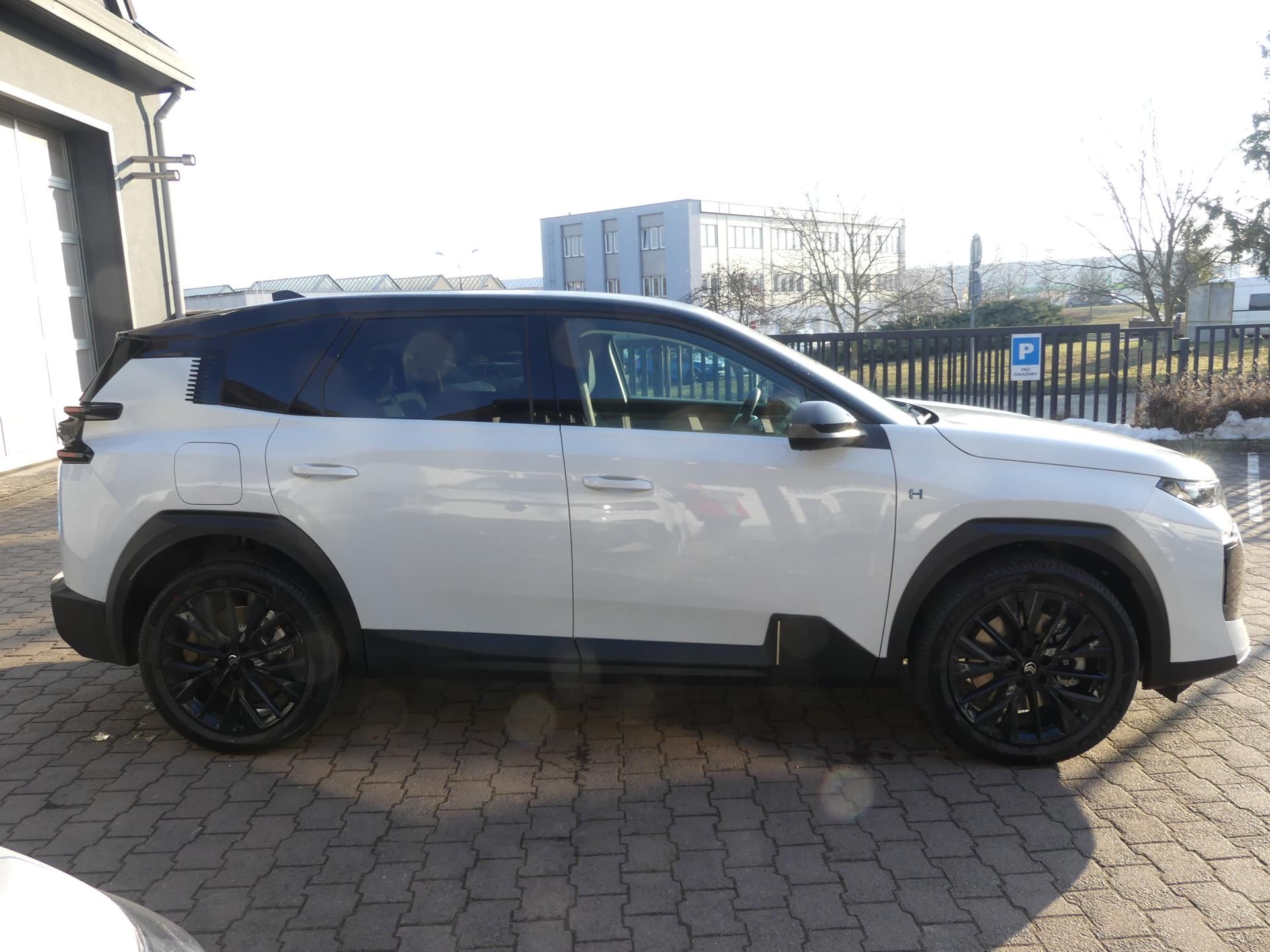 Citroën C5 Aircross, MAX Plug-in Hybrid 195 - fotka 4