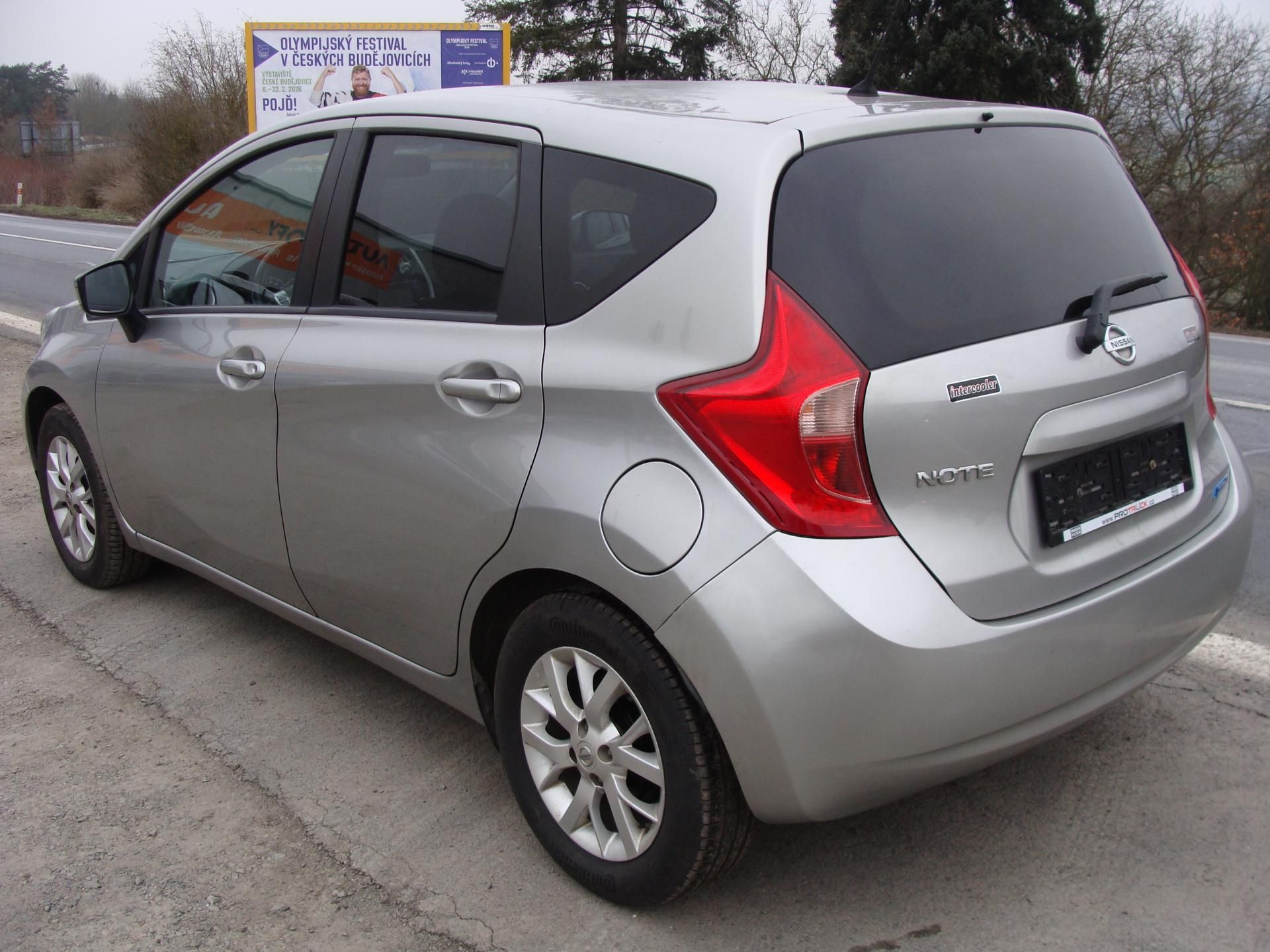 Nissan Note, 1.5 DCi, 66 kW, klimatizace - fotka 3