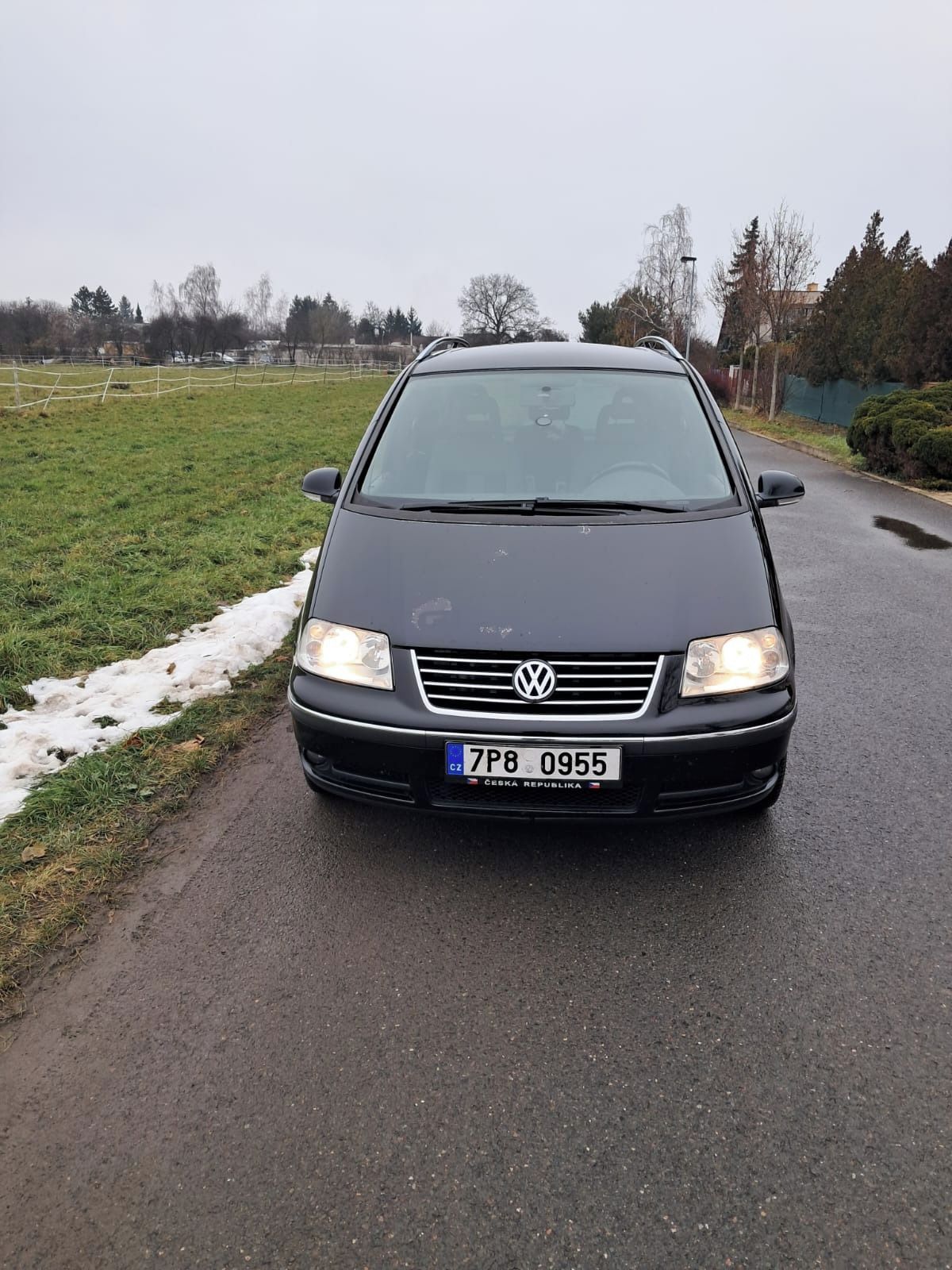 Volkswagen Sharan, 2.0 TDI 7 míst - fotka 2