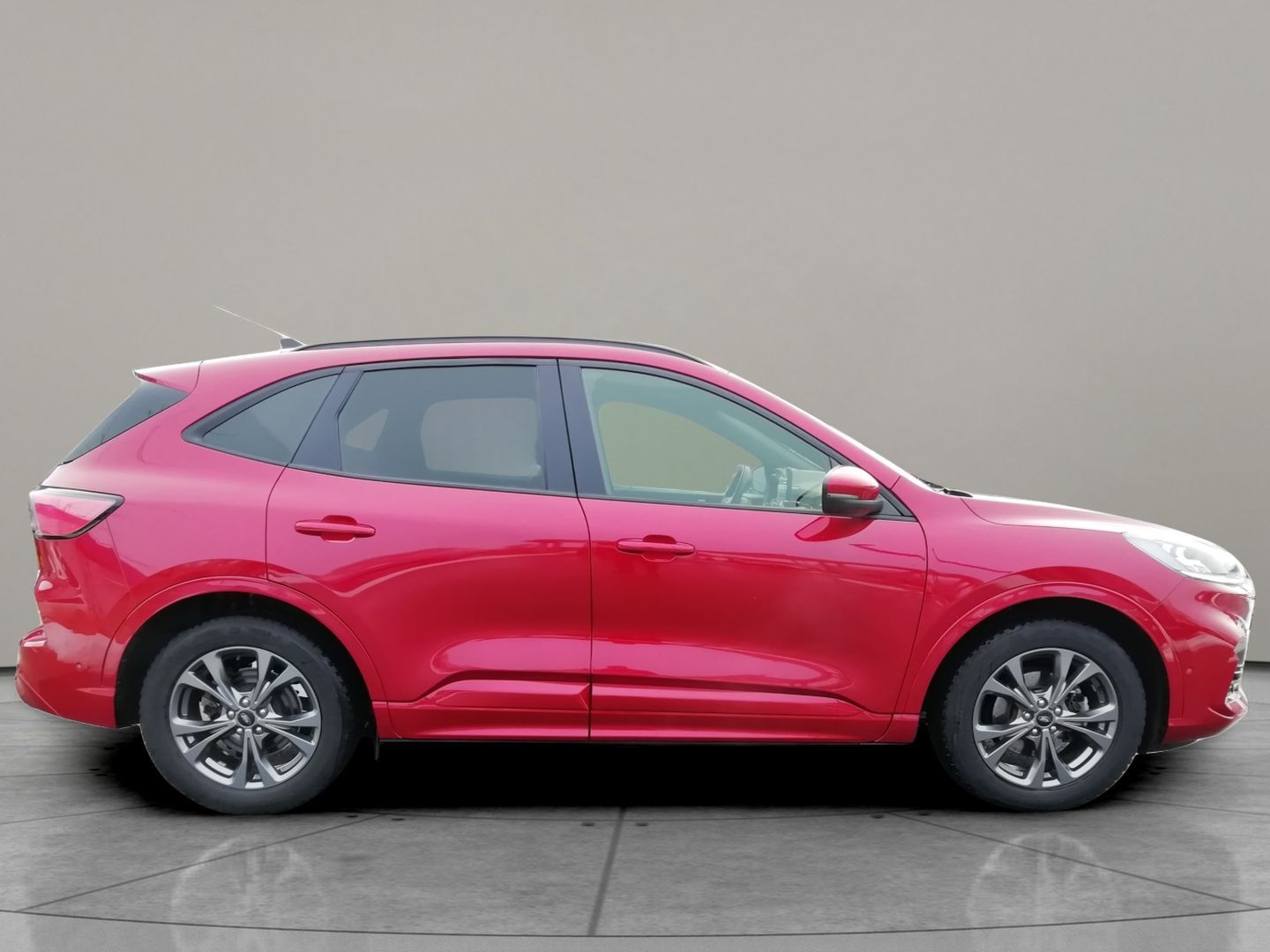 Ford Kuga, 2,5 HEV FWD CVT ST-Line X - fotka 3