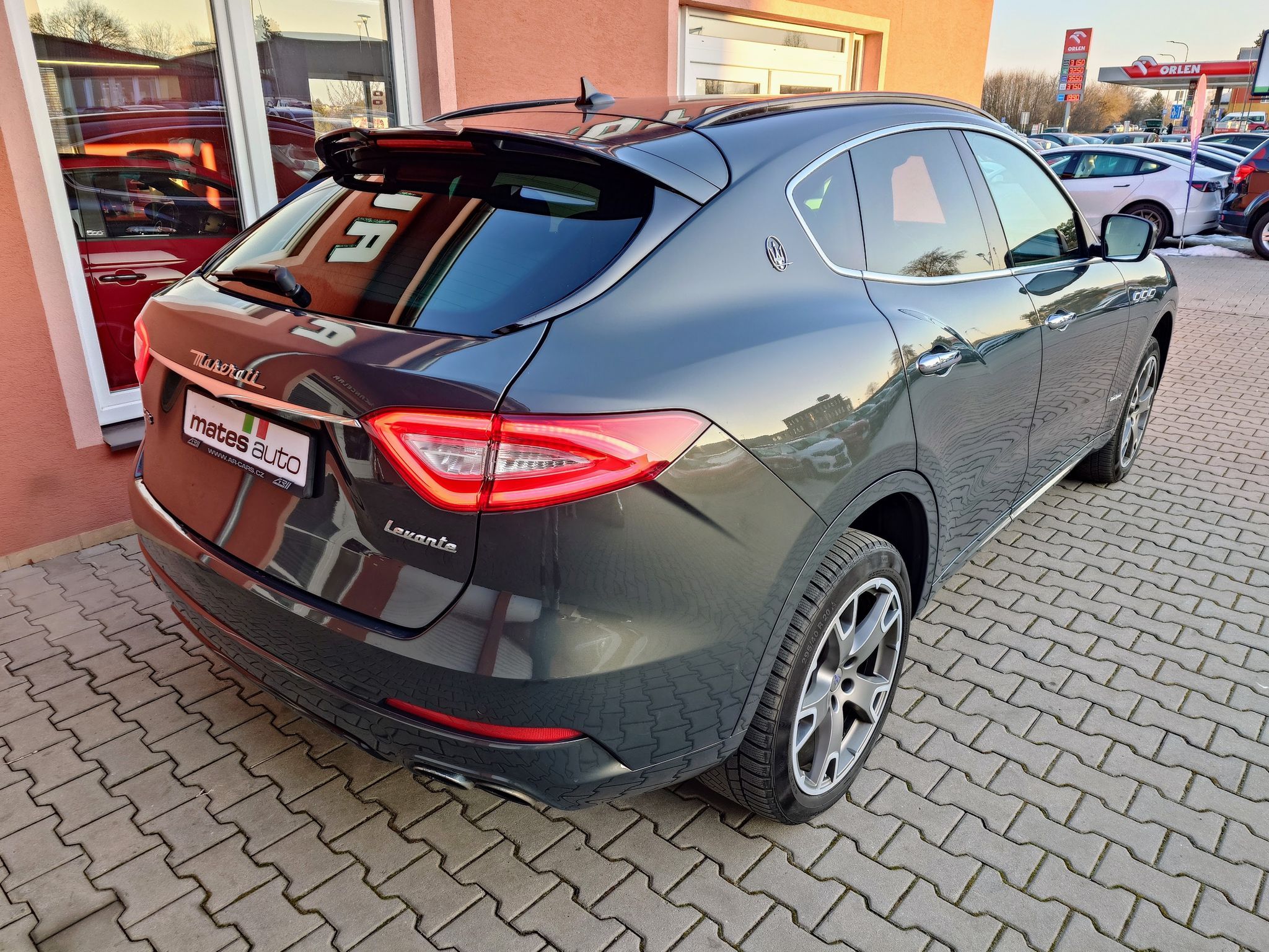 Maserati Levante, S 3.0 316 kW - fotka 6