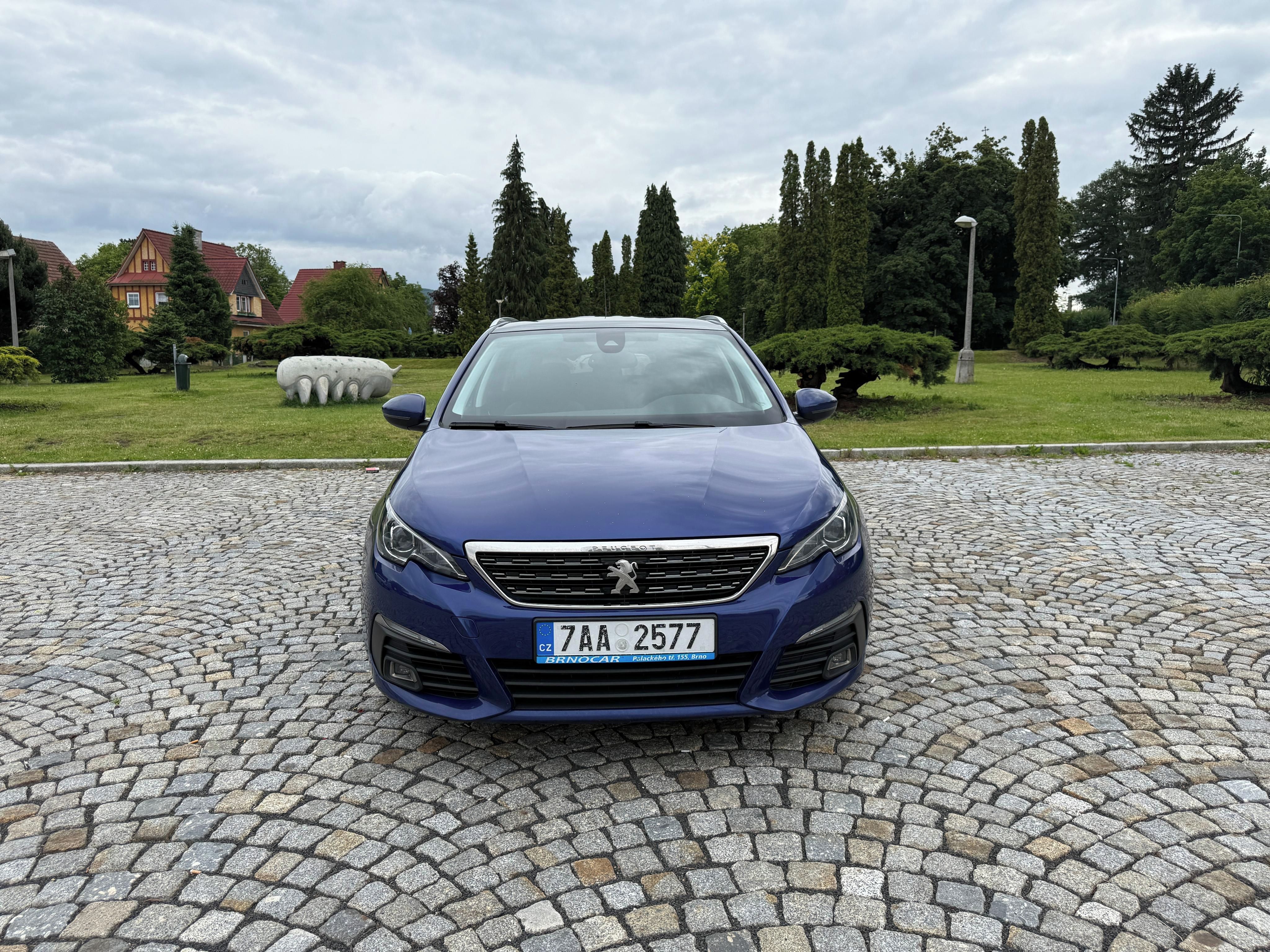 Peugeot 308, Peugeot 308 Panorama - fotka 2