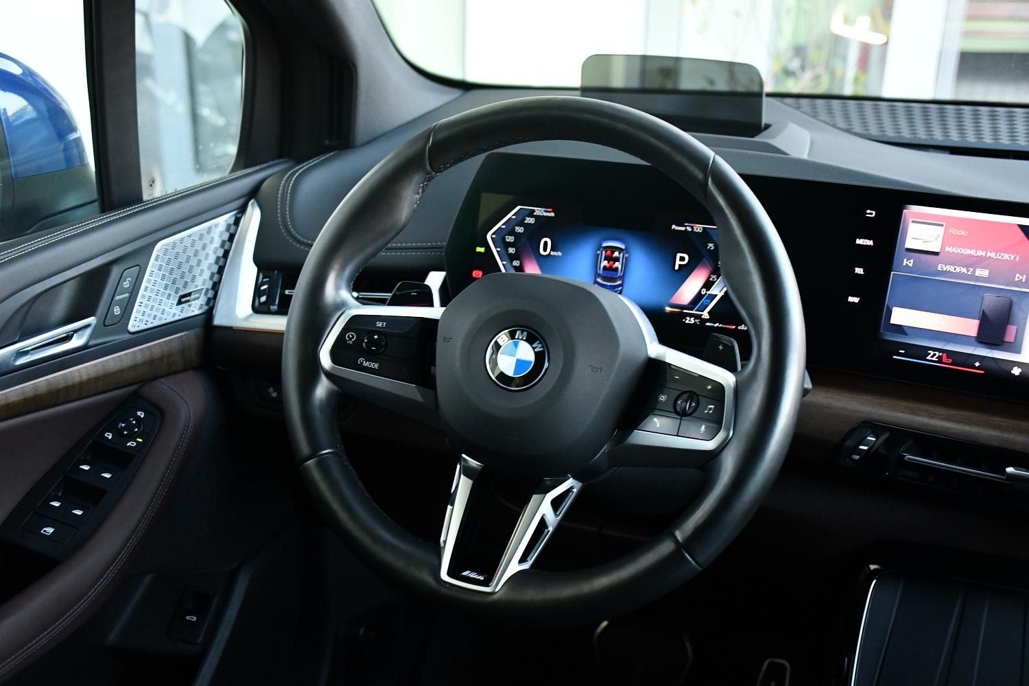 BMW Řada 2, 218d M-SPORT TAŽNÉ 1M 3LZÁRUKA - fotka 6