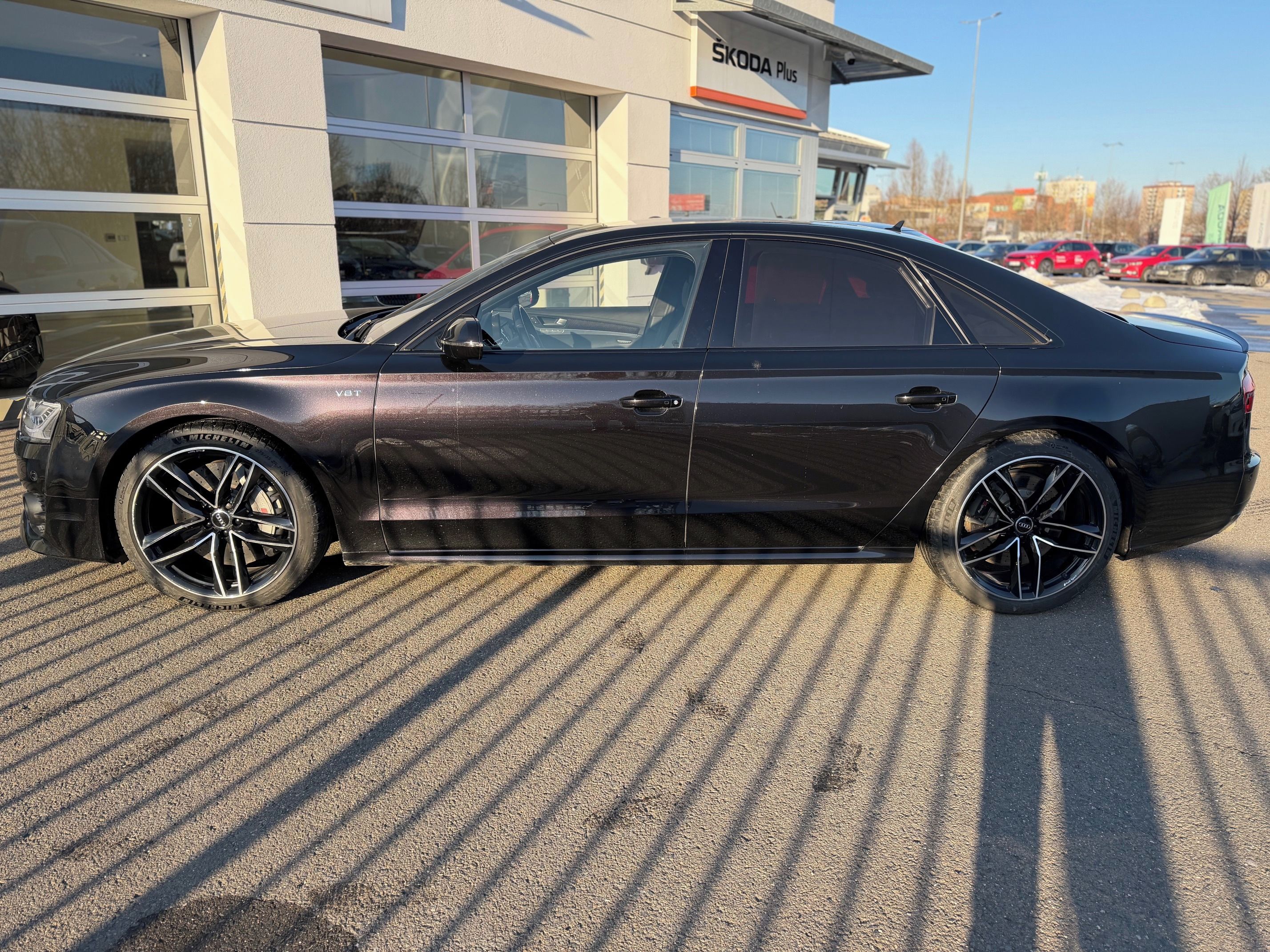 Audi S8, + 605PS max výbava po servisu - fotka 2